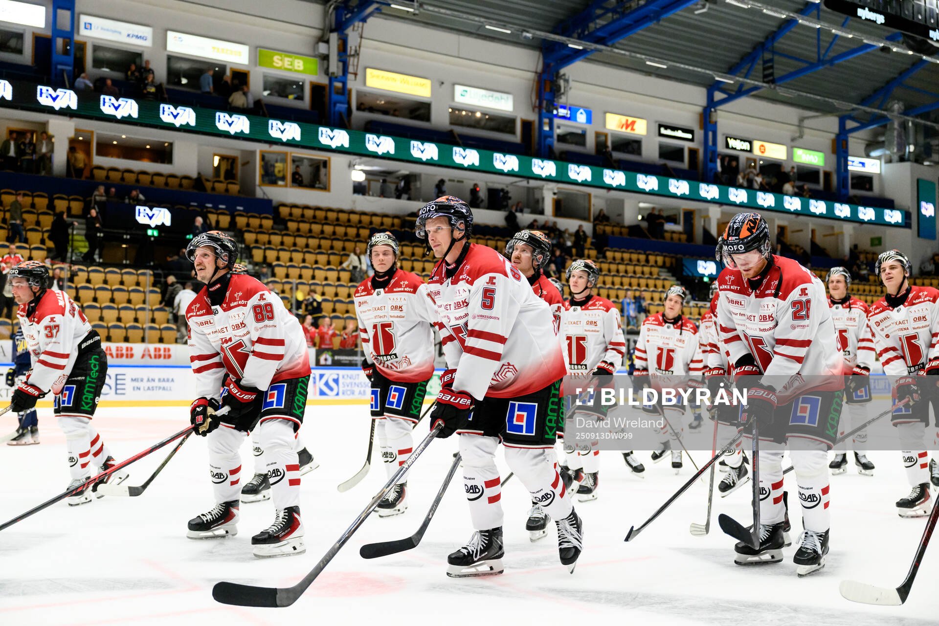 Örebros spelare jublar