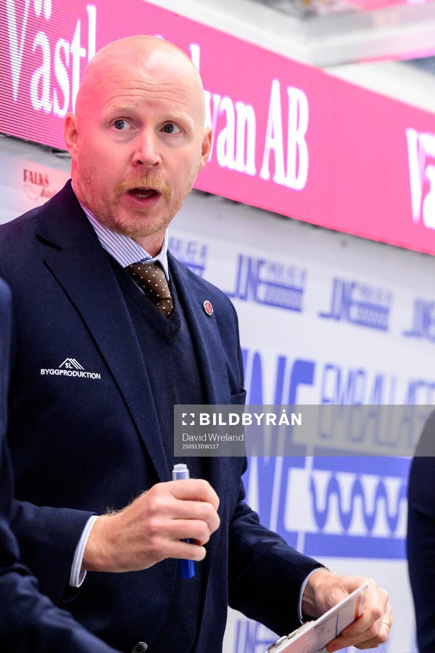 Örebros assisterande tränare Tobias Thermell