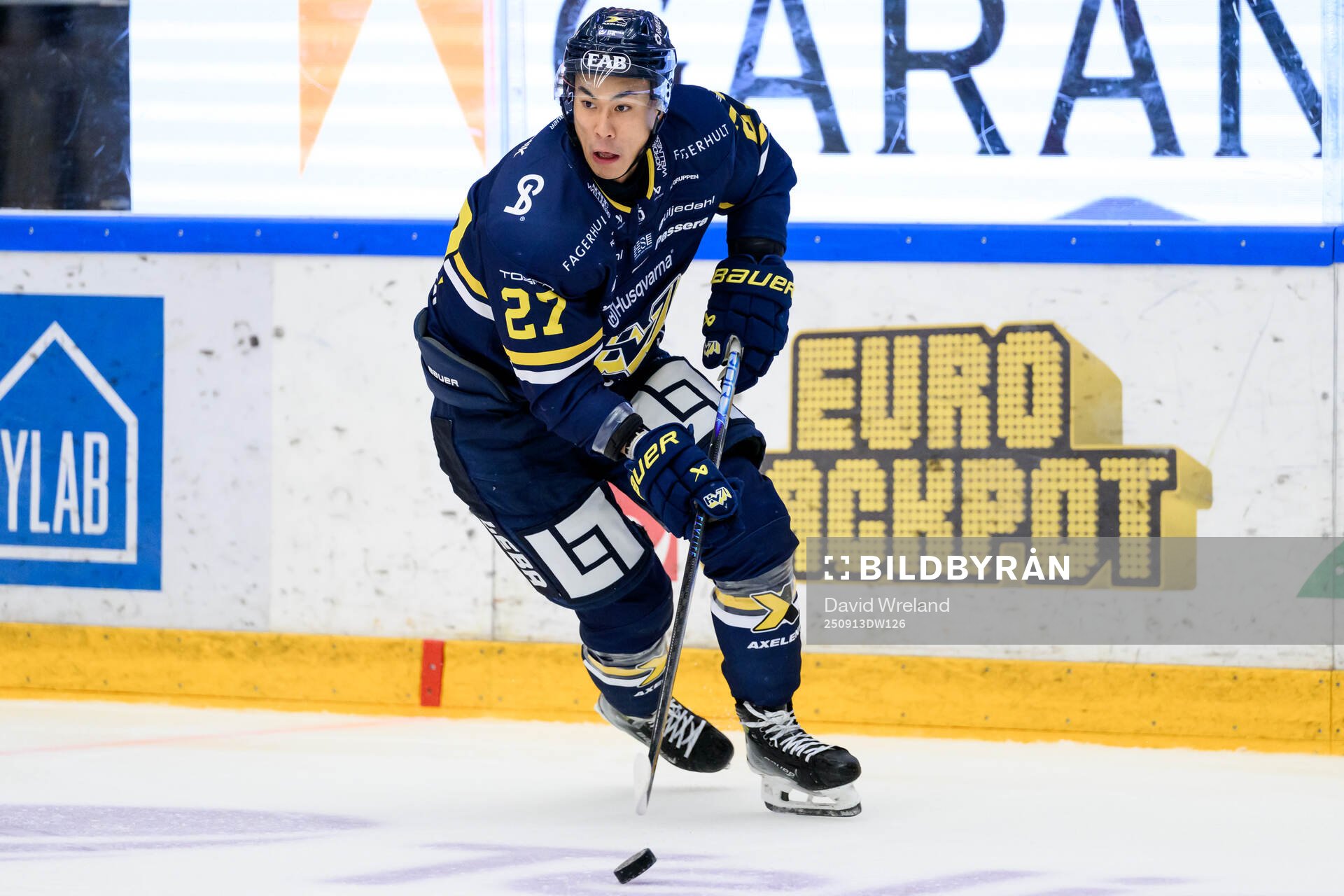 HV71s Jonathan Ang