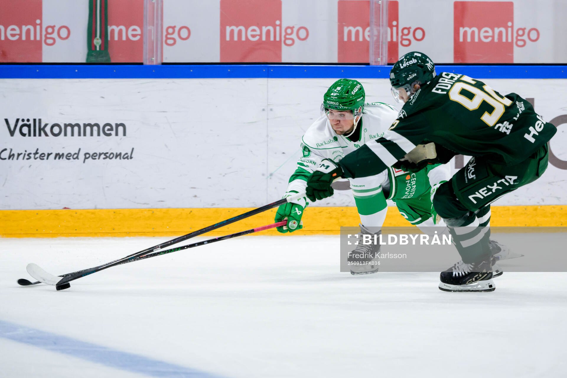 Rögles Lukas Ekeståhl-Jonsson och Färjestads Lucas