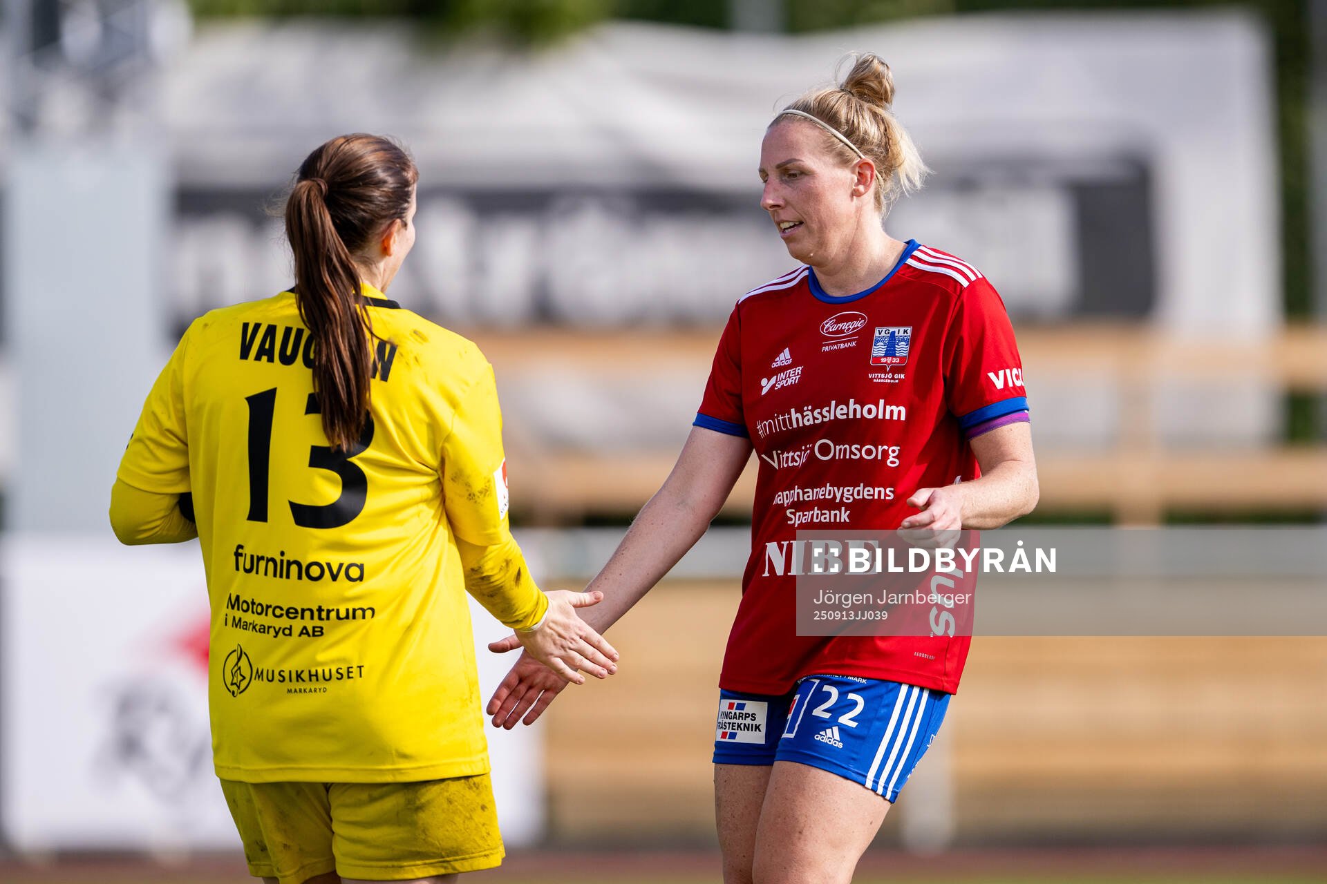 Vittsjös Sandra Lynn jublar