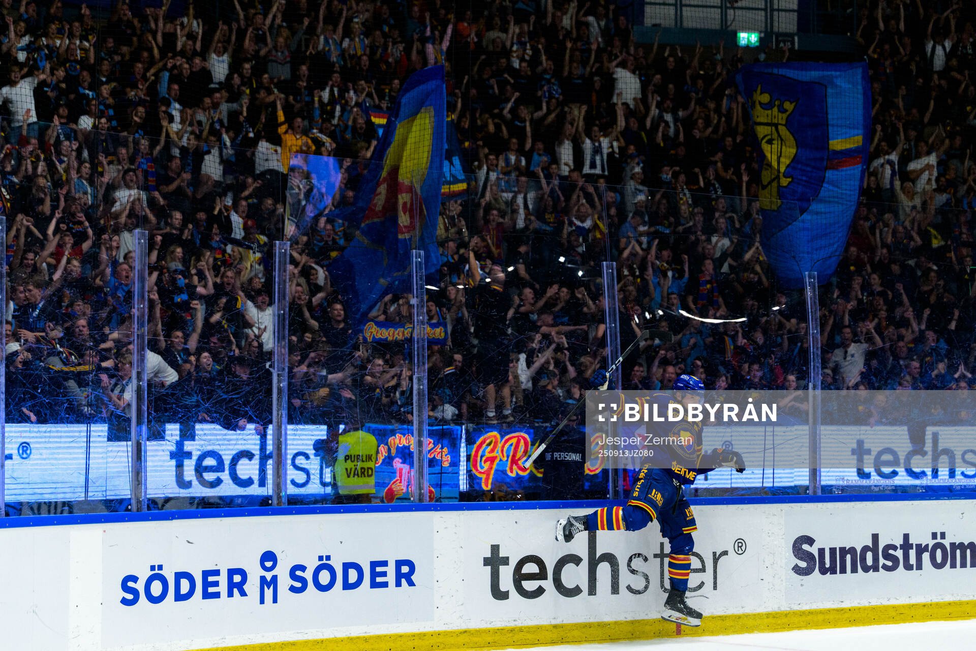 Djurgårdens Mathias Emilio Pettersen jublar