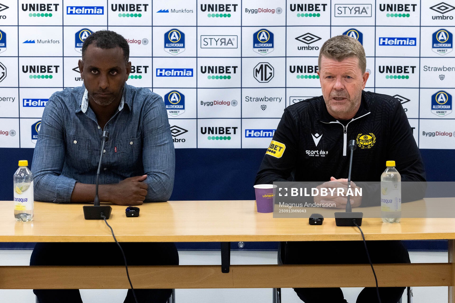 Degerfors tränare Henok Goitom  och Mjällbys tränare