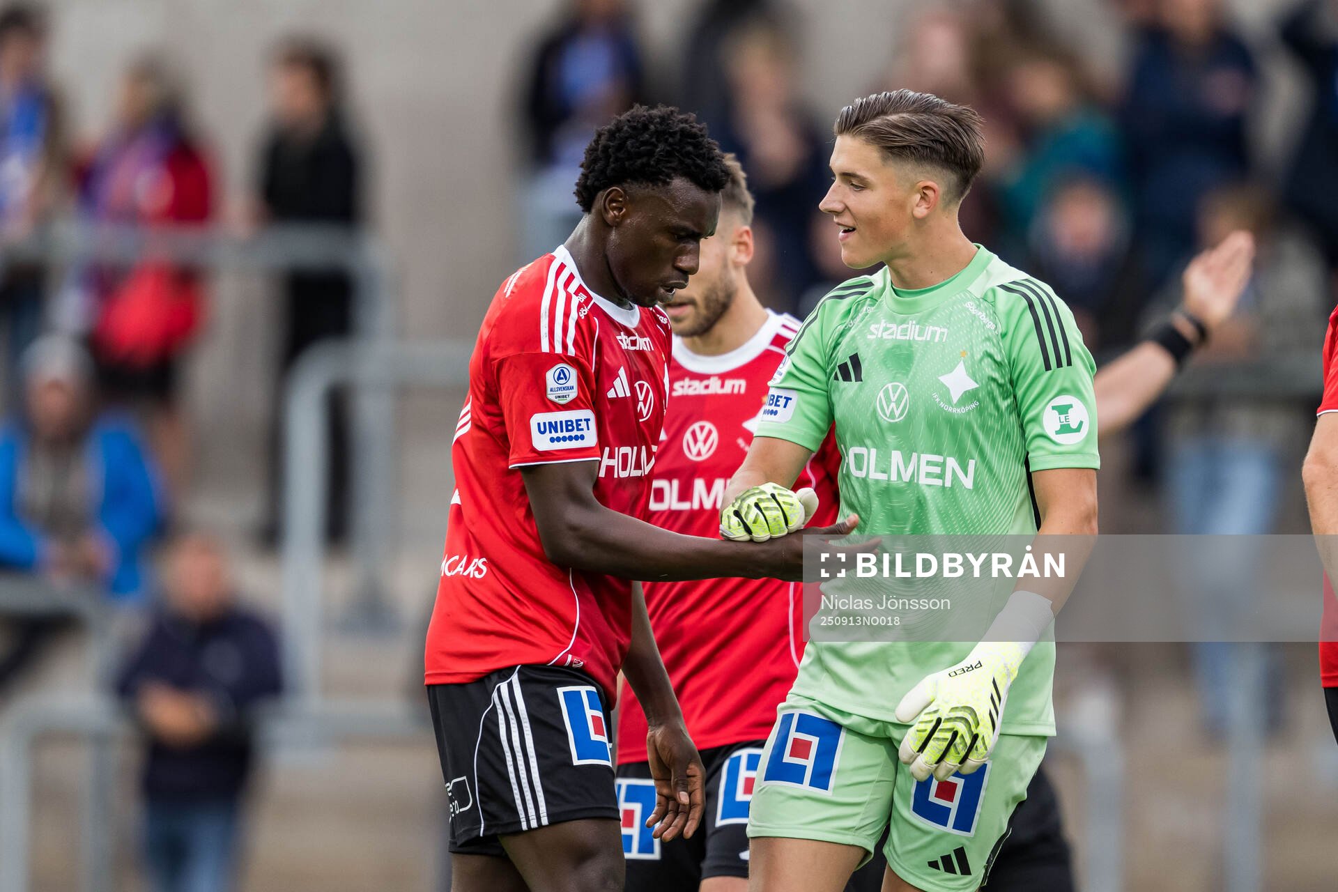 IFK Norrköpings Abdoulie Tamba och målvakt David