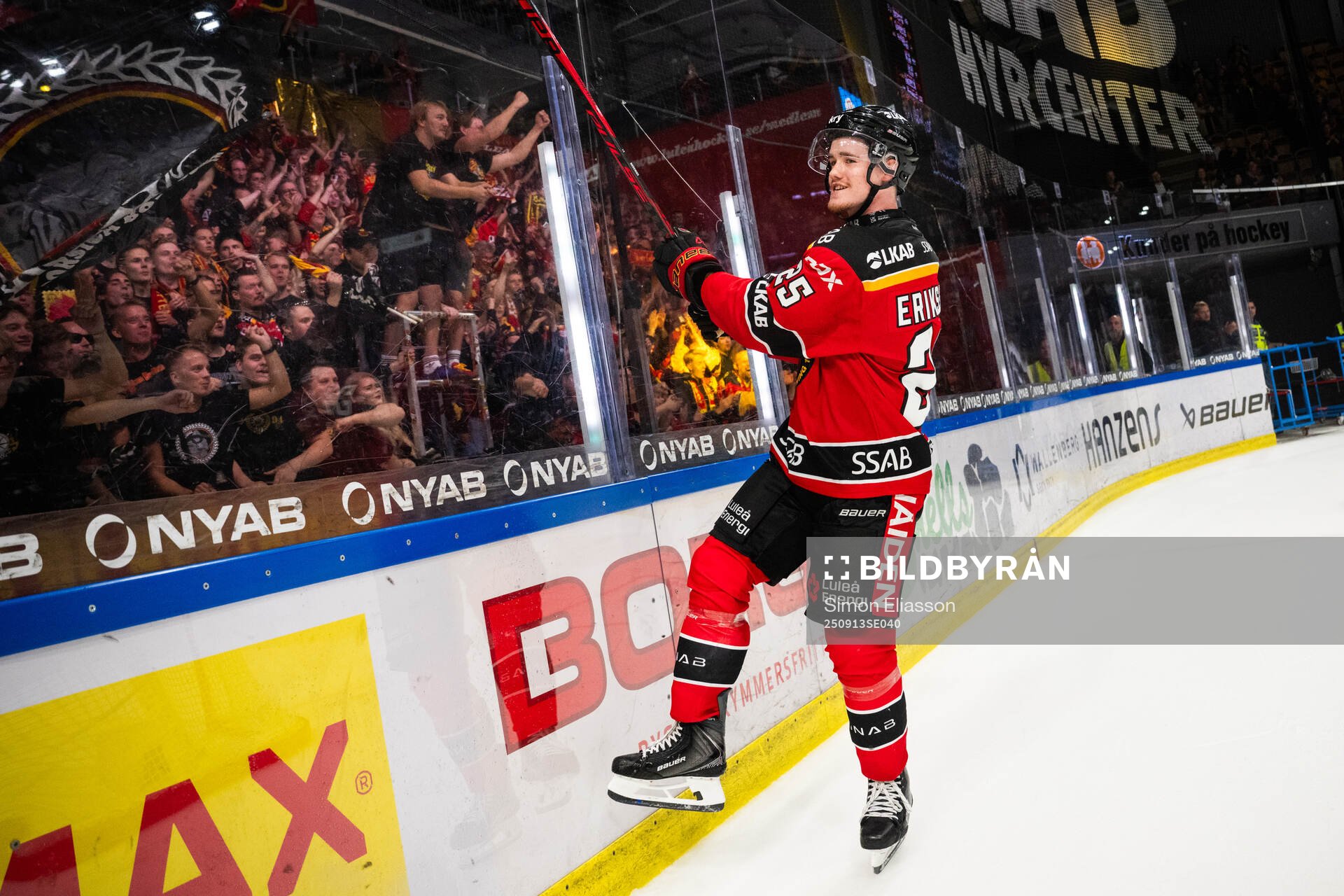 Luleås Filip Eriksson jublar