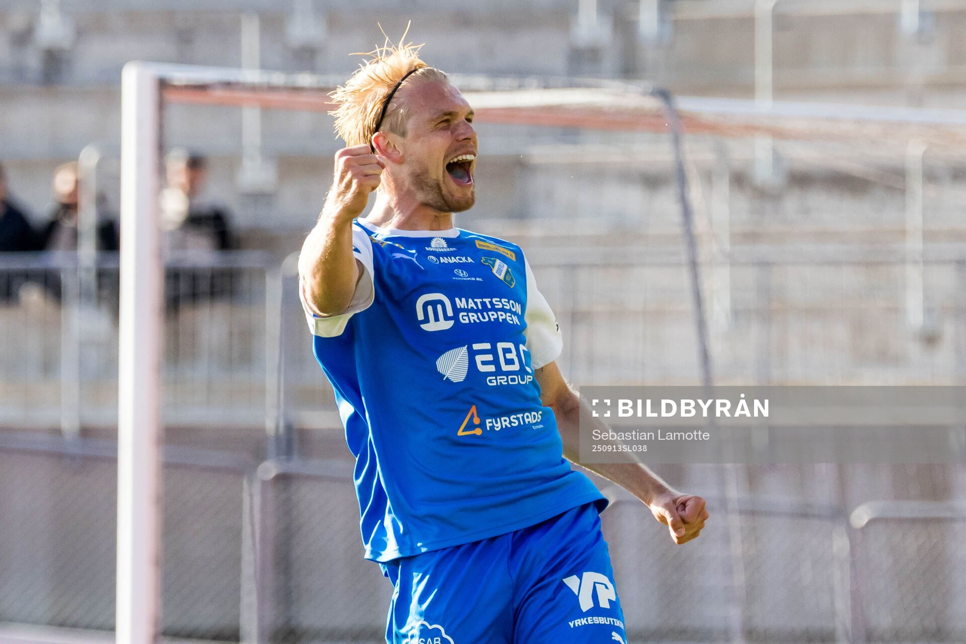 Oddevolds Linus Tornblad jublar