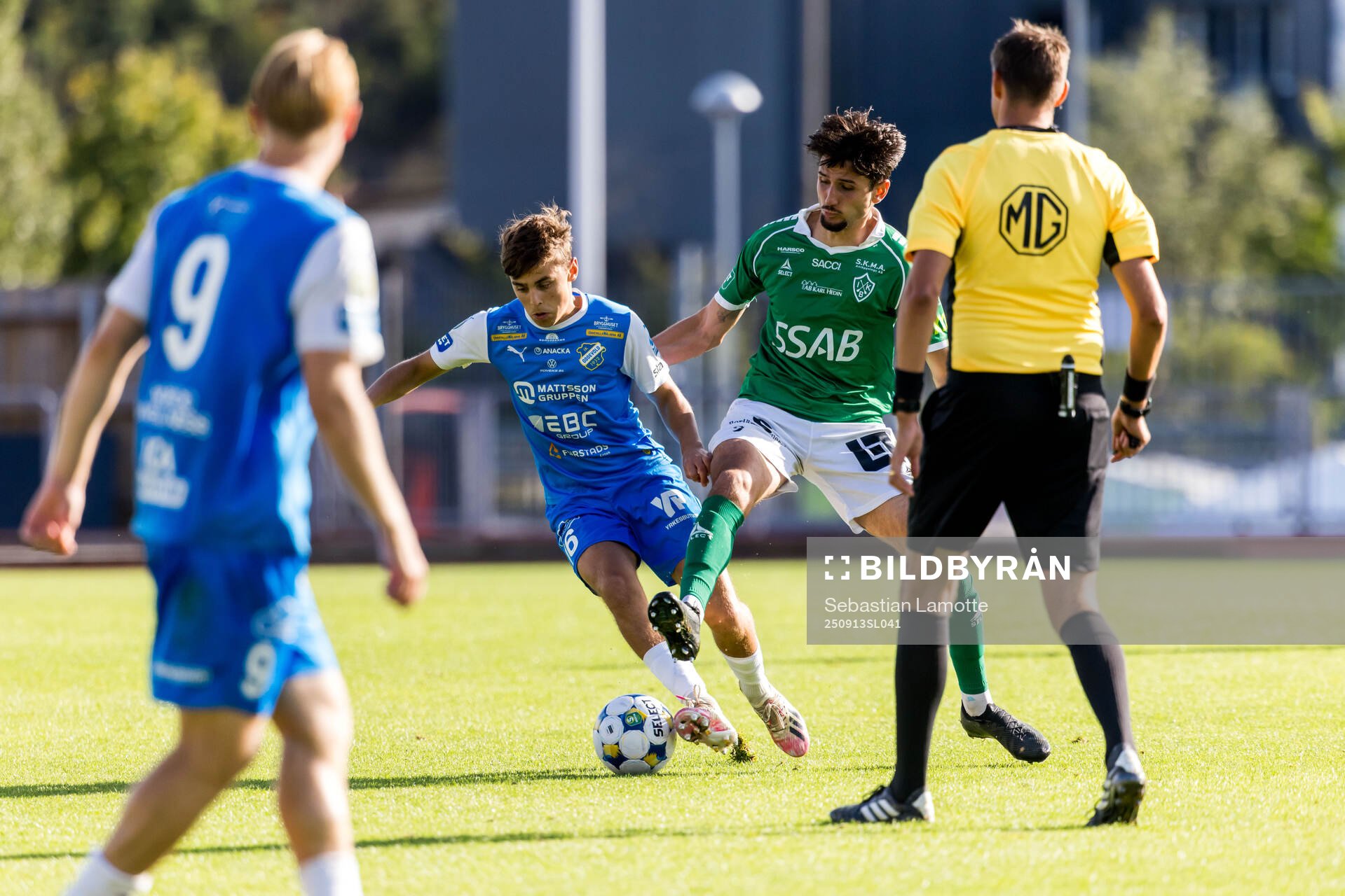 Oddevolds Emir Derviskadic och Brages Filip Trpcevski