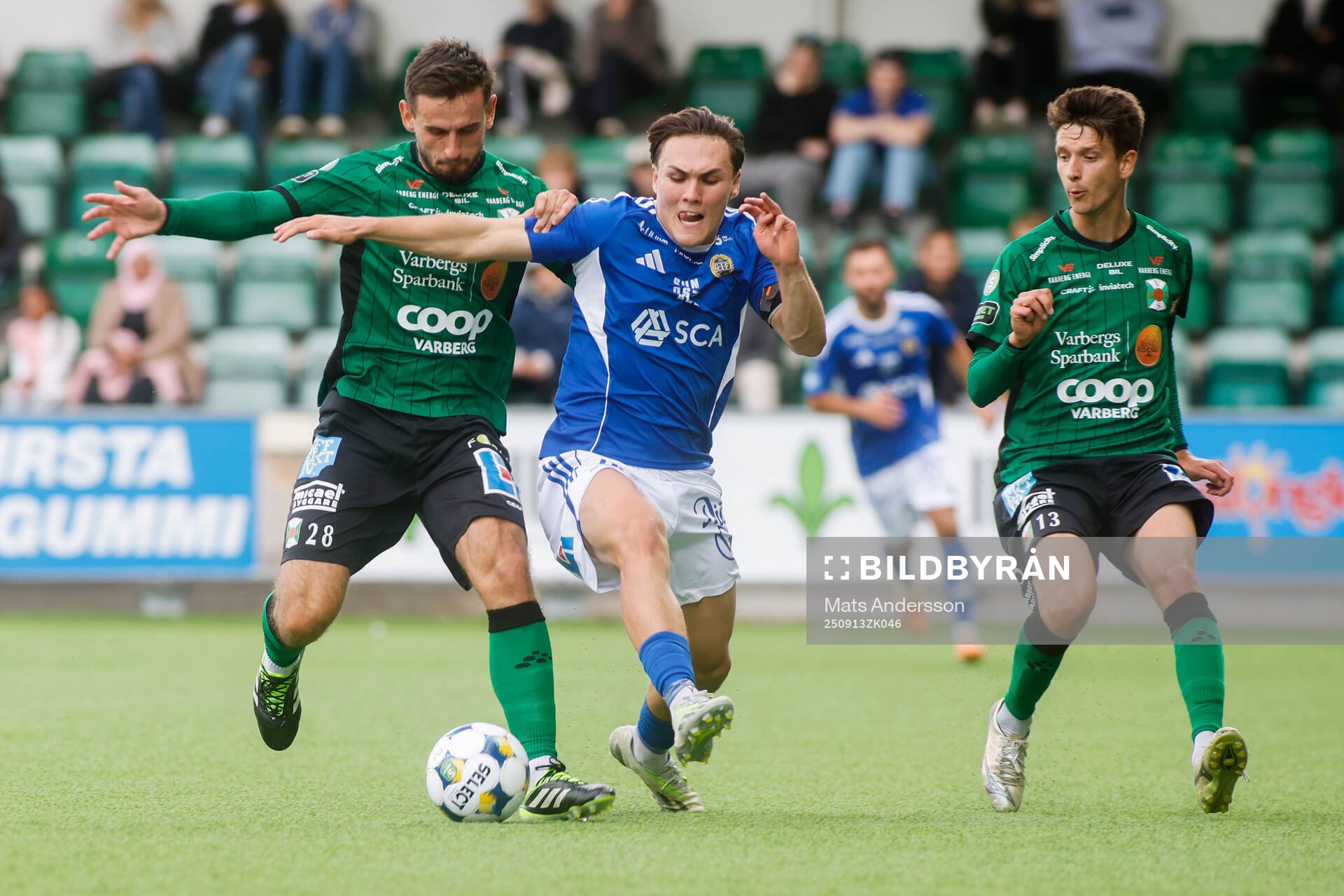 GIF Sundsvalls Miguel Sandberg och Varbergs Erion Sadiku