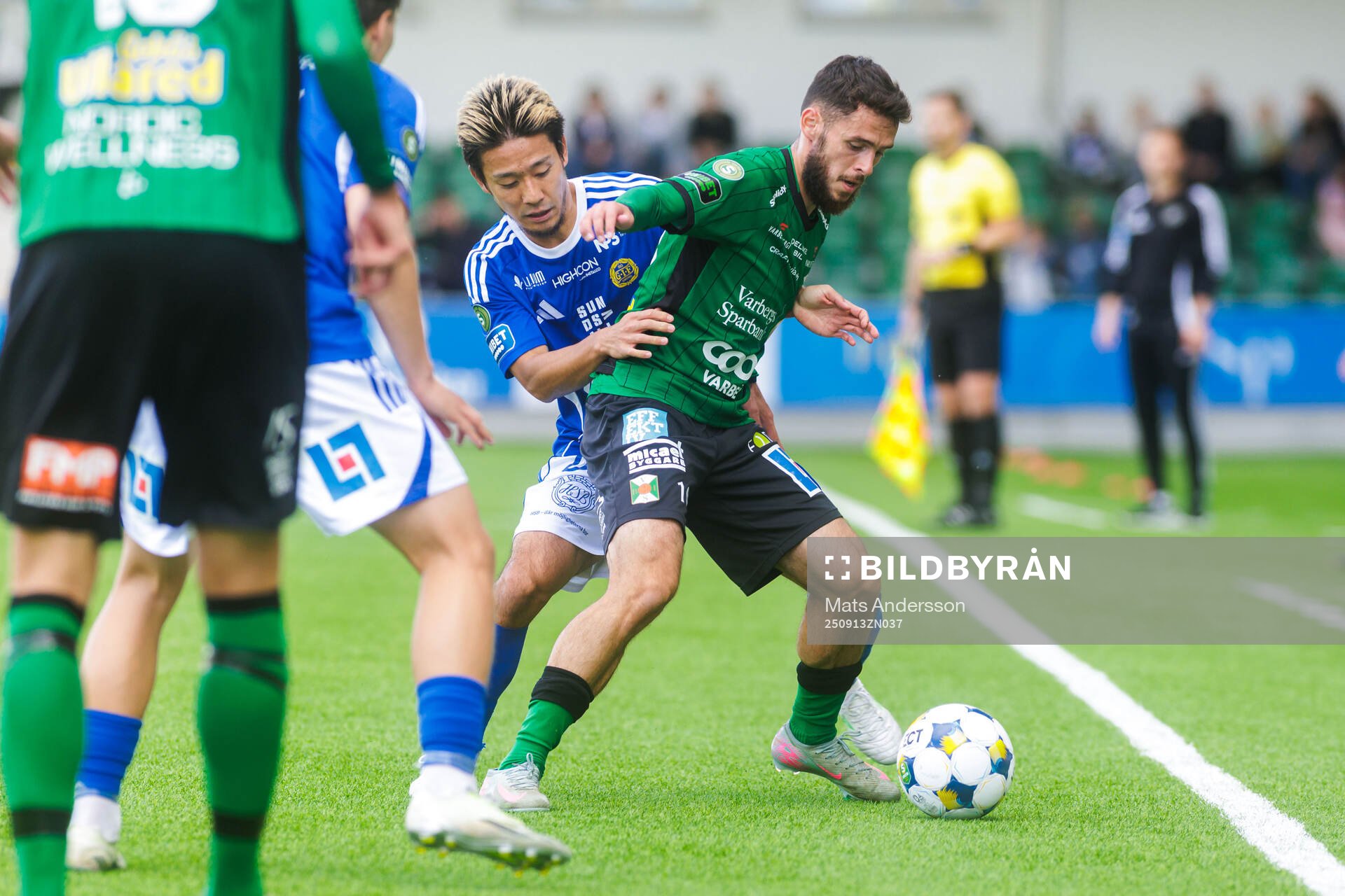 GIF Sundsvalls Taiki Kagayama och Varbergs Laorent