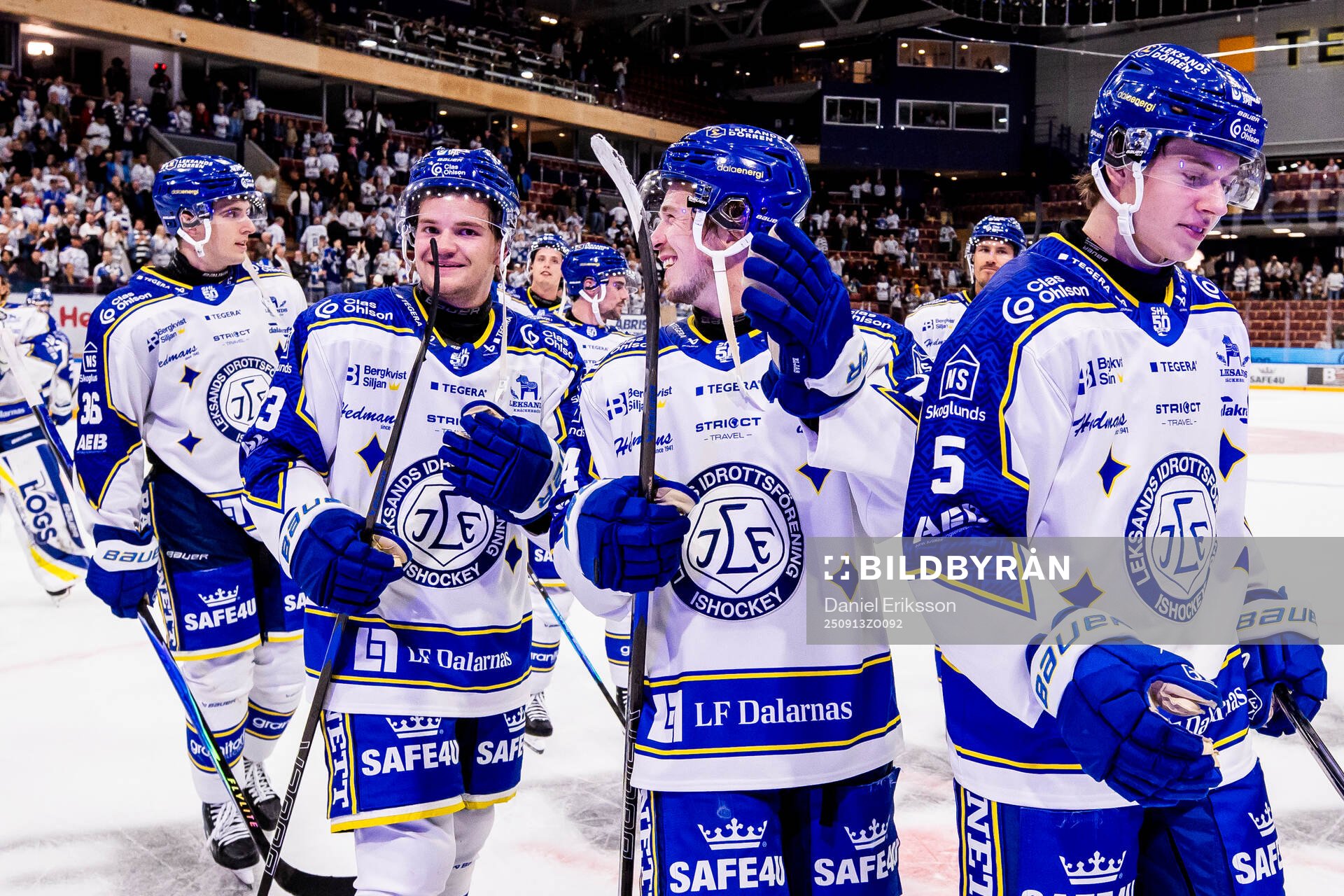 Leksands Olle Strandell och Arvid Eljas jublar