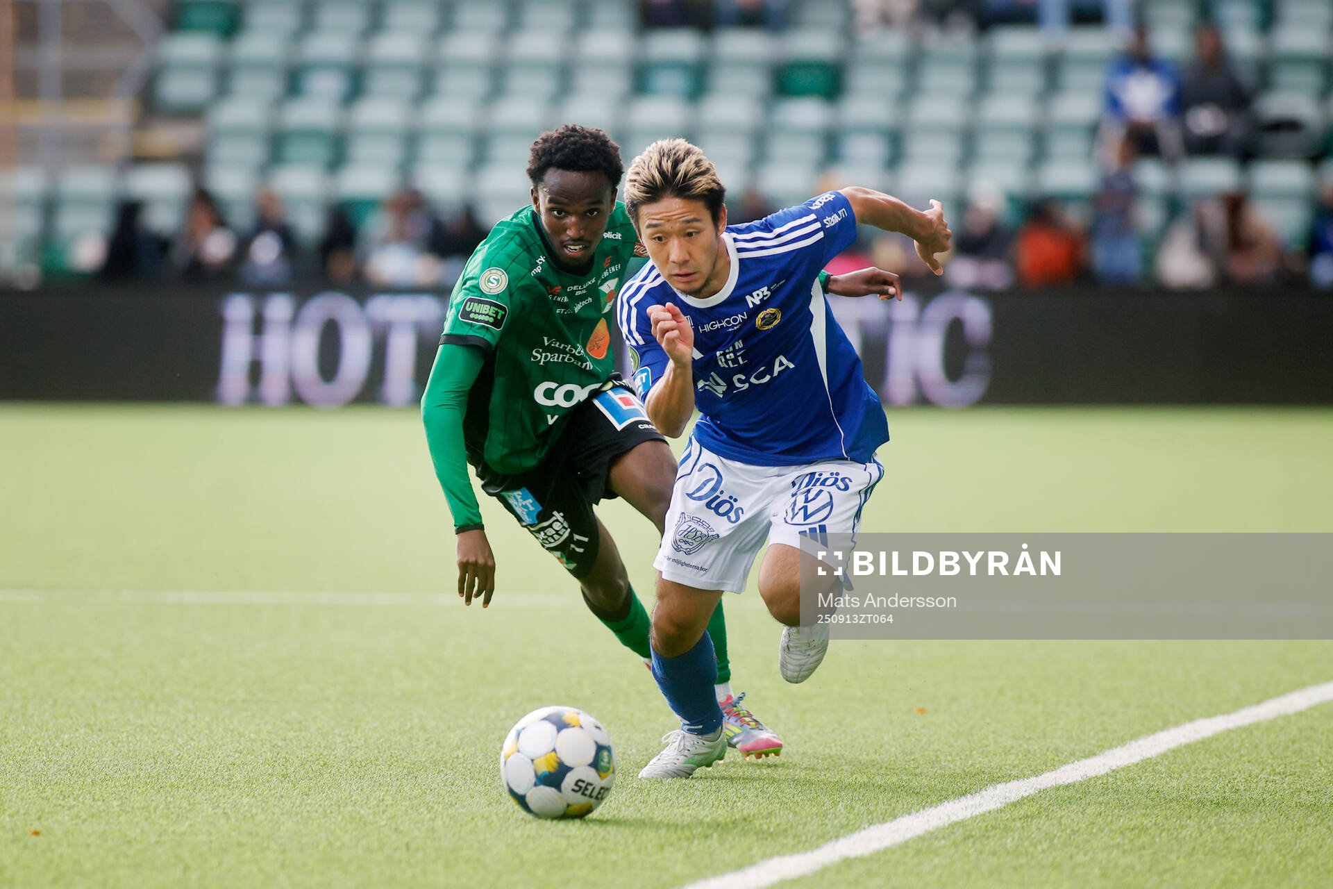 GIF Sundsvalls Taiki Kagayama och Varbergs Nuurdin Ali