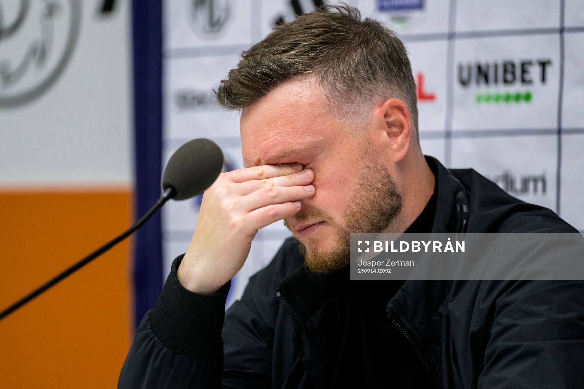 Hammarbys tränare Kim Hellberg  deppar