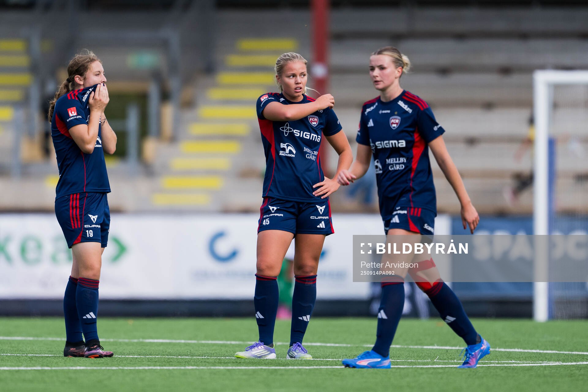 Rosengårds Maja Johansson deppar, Tilde Björklund och
