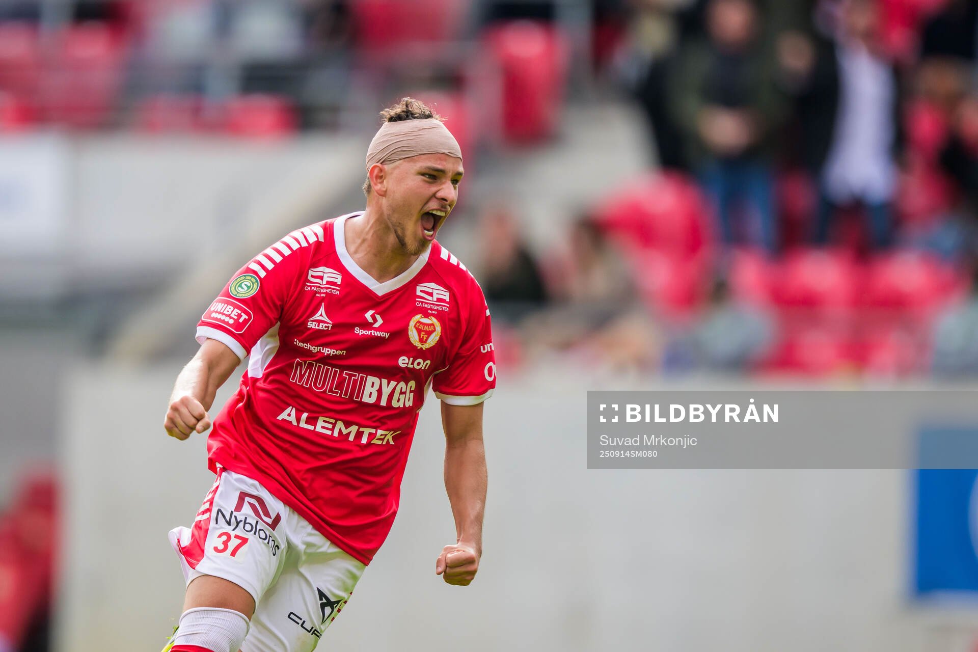 Kalmars Tomas Kalinauskas jublar