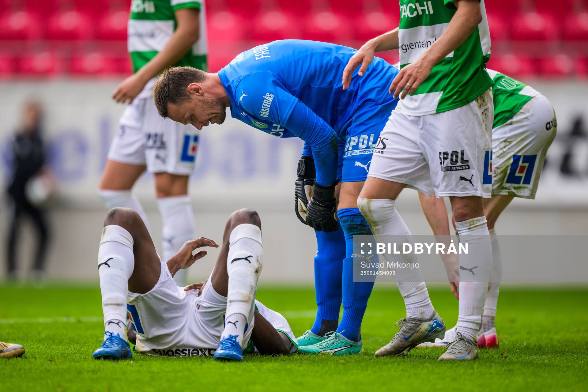 Västerås målvakt Anton Fagerström deppar