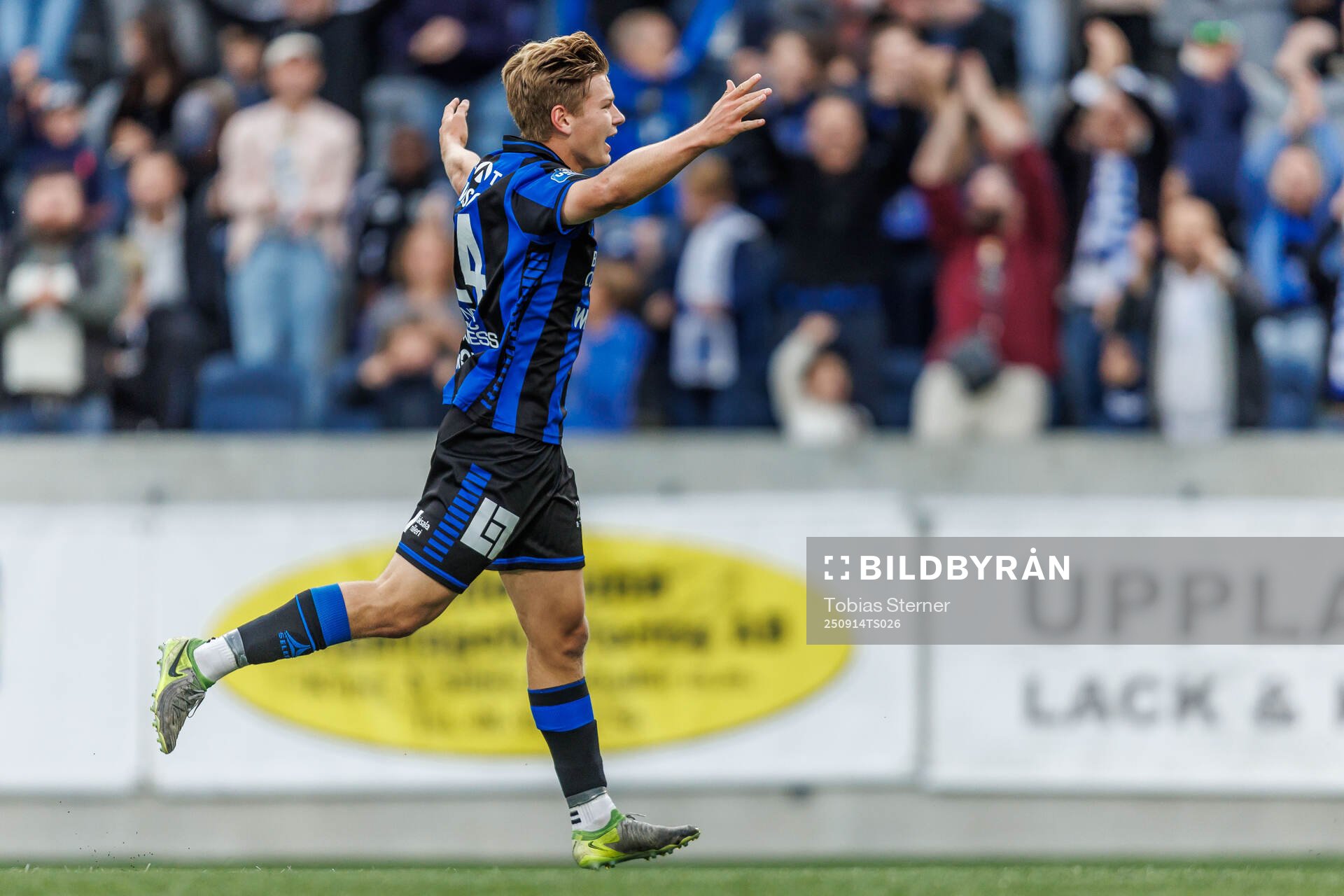 Sirius Victor Svensson jublar