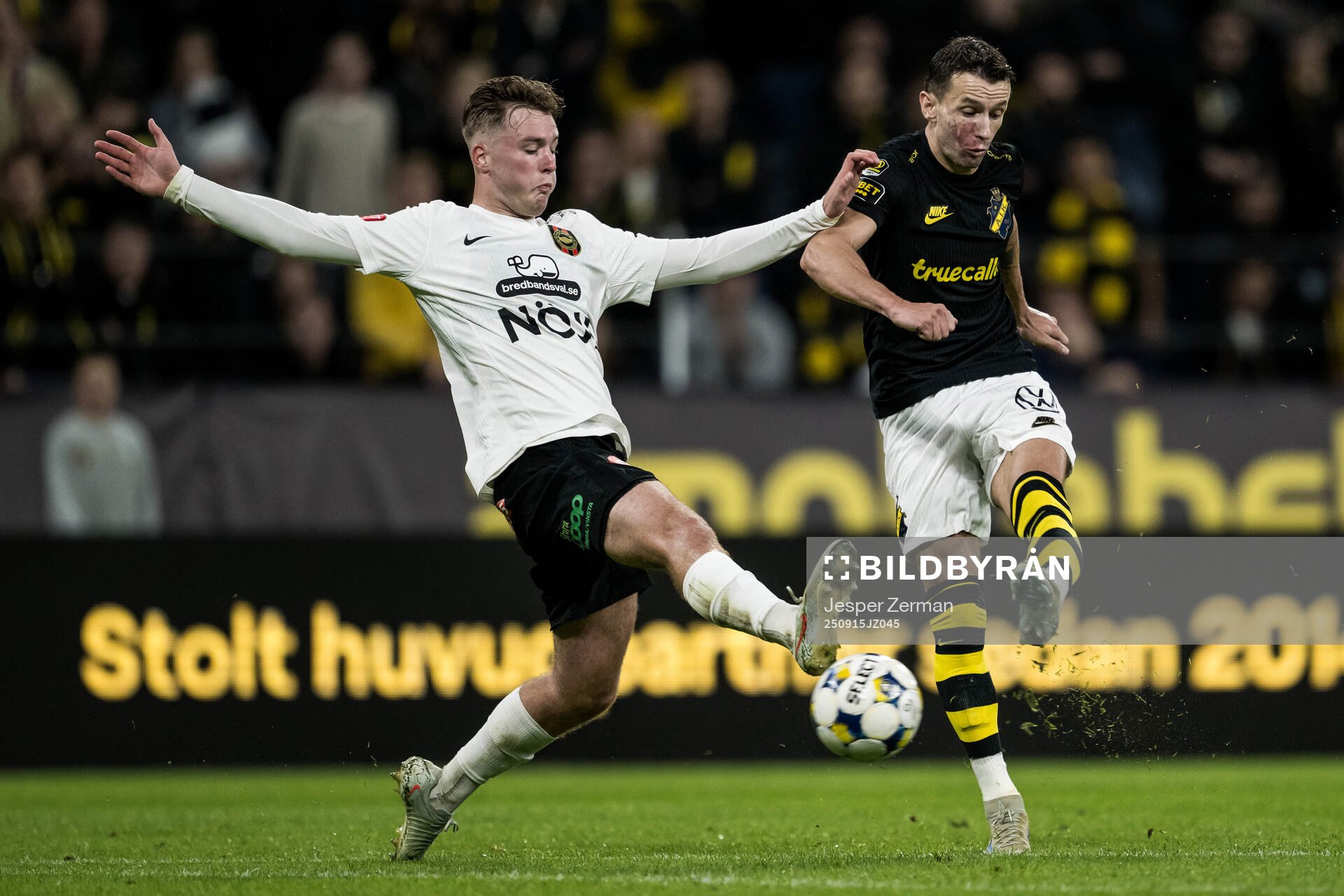 Brommapojkarnas Kaare Brøckner Barslund och AIKs Bersant