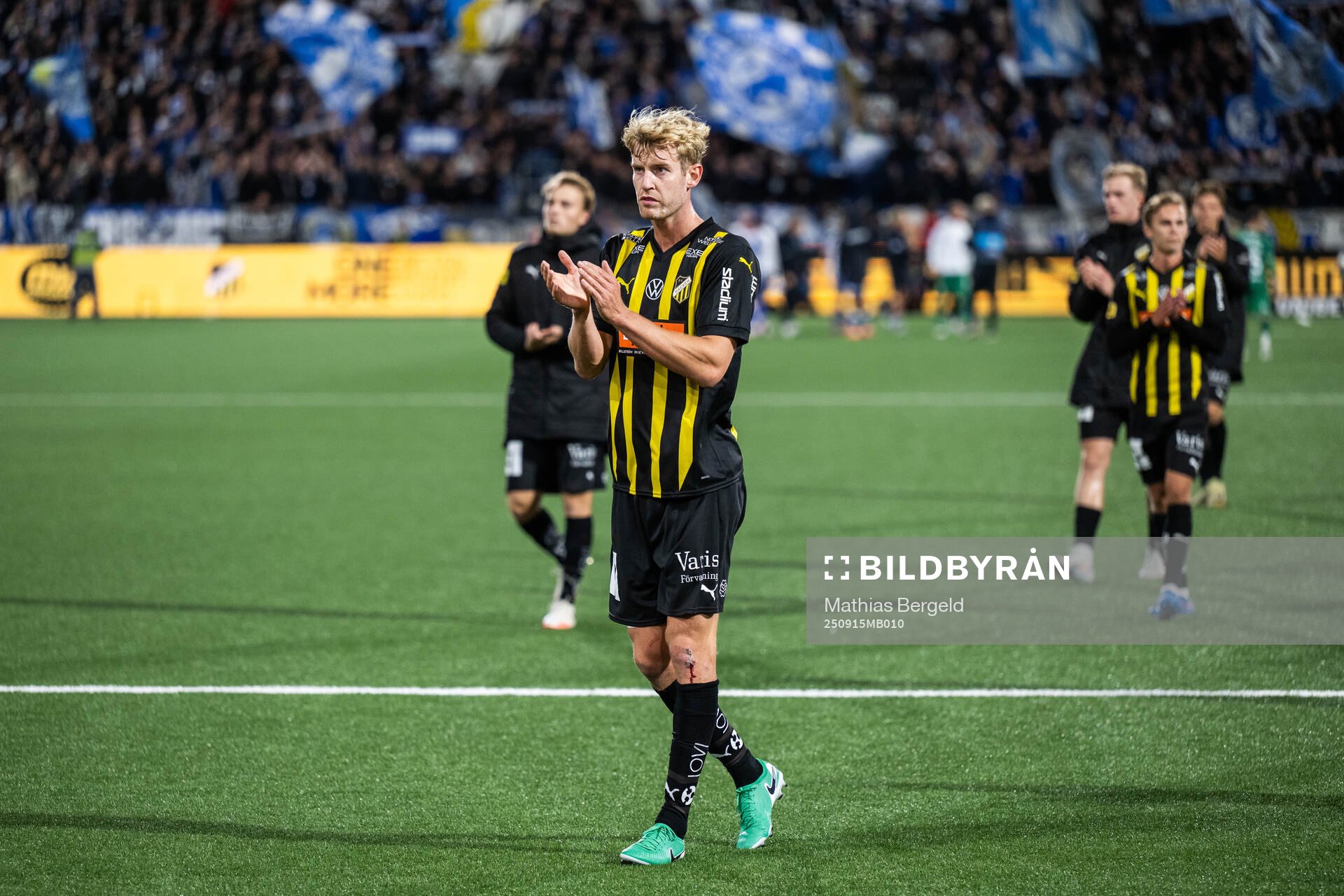 Häckens Filip Helander deppar