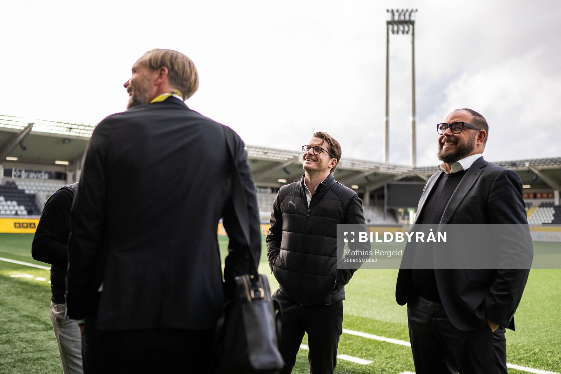 Häckens klubbchef Marcus Jodin och sportchef Erik Friberg