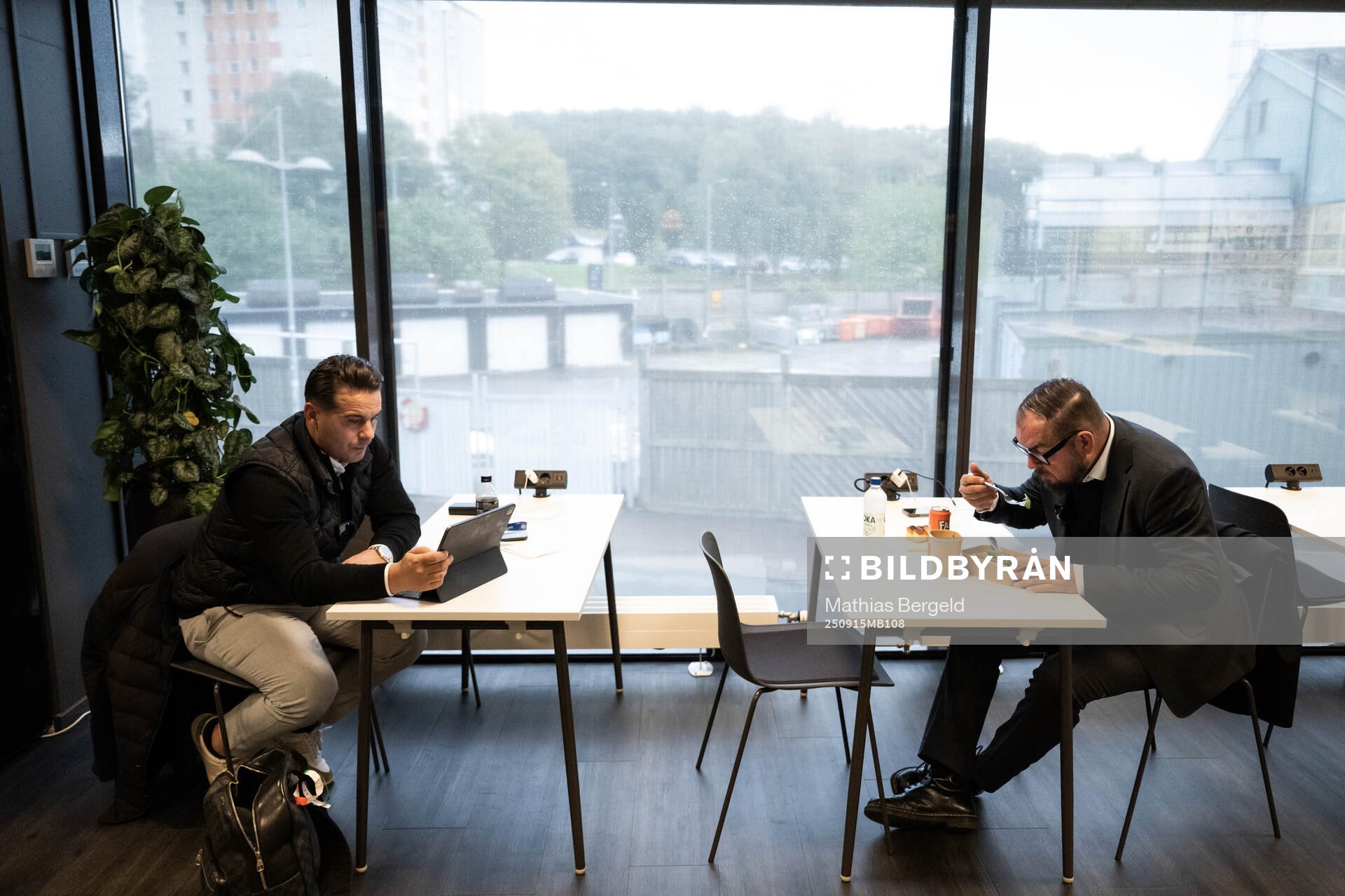 MAX experter Nordin Gerzic och Alexander Axén