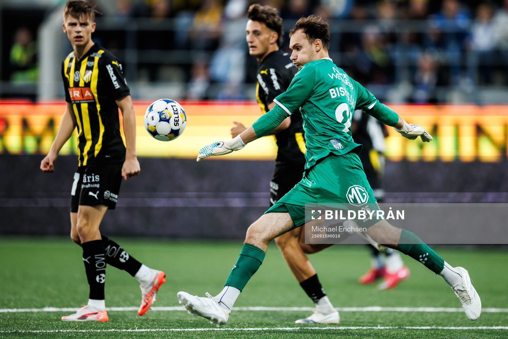 IFK Göteborgs målvakt Elis Bishesari