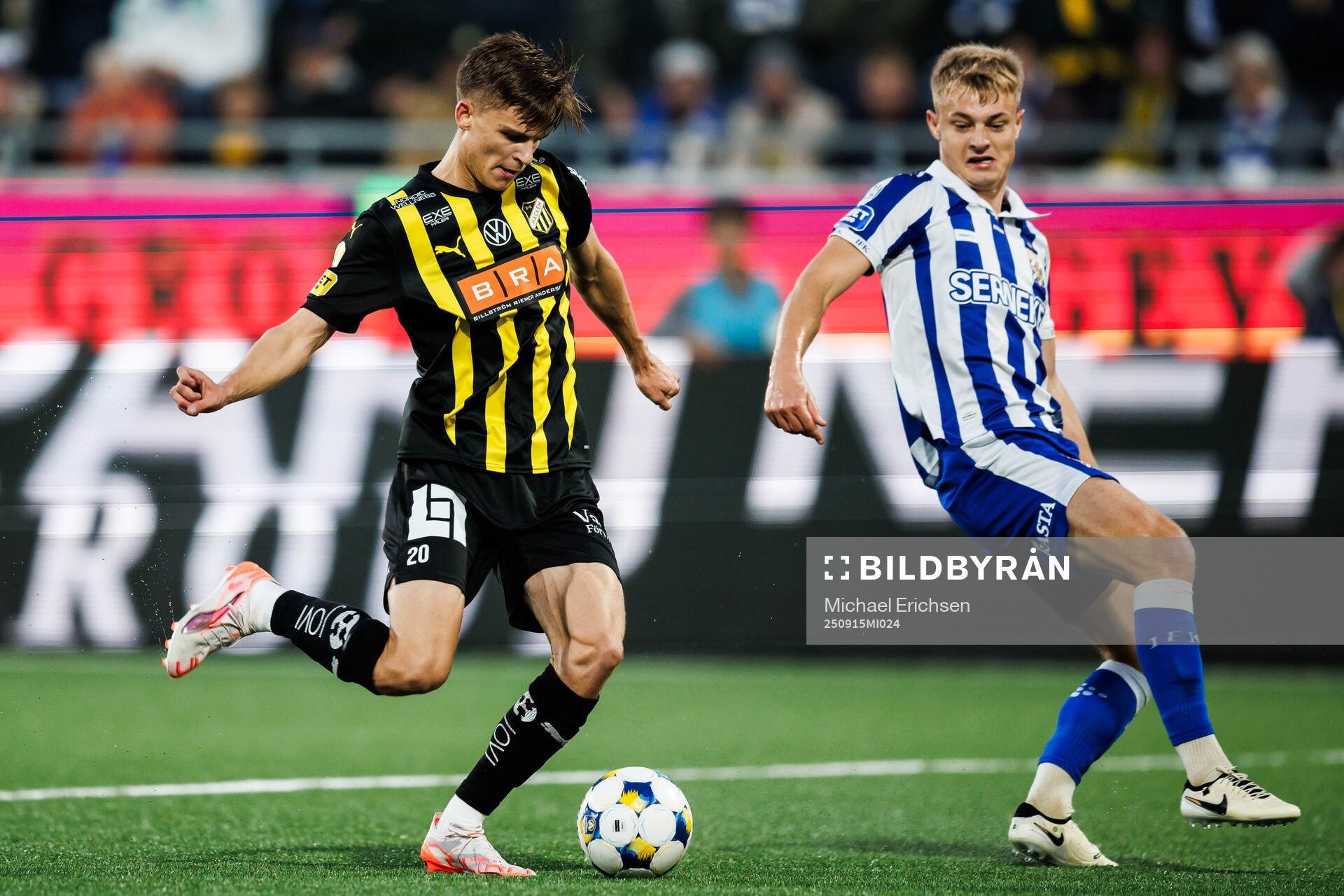Häckens Adrian Svanbäck och IFK Göteborgs David Kruse