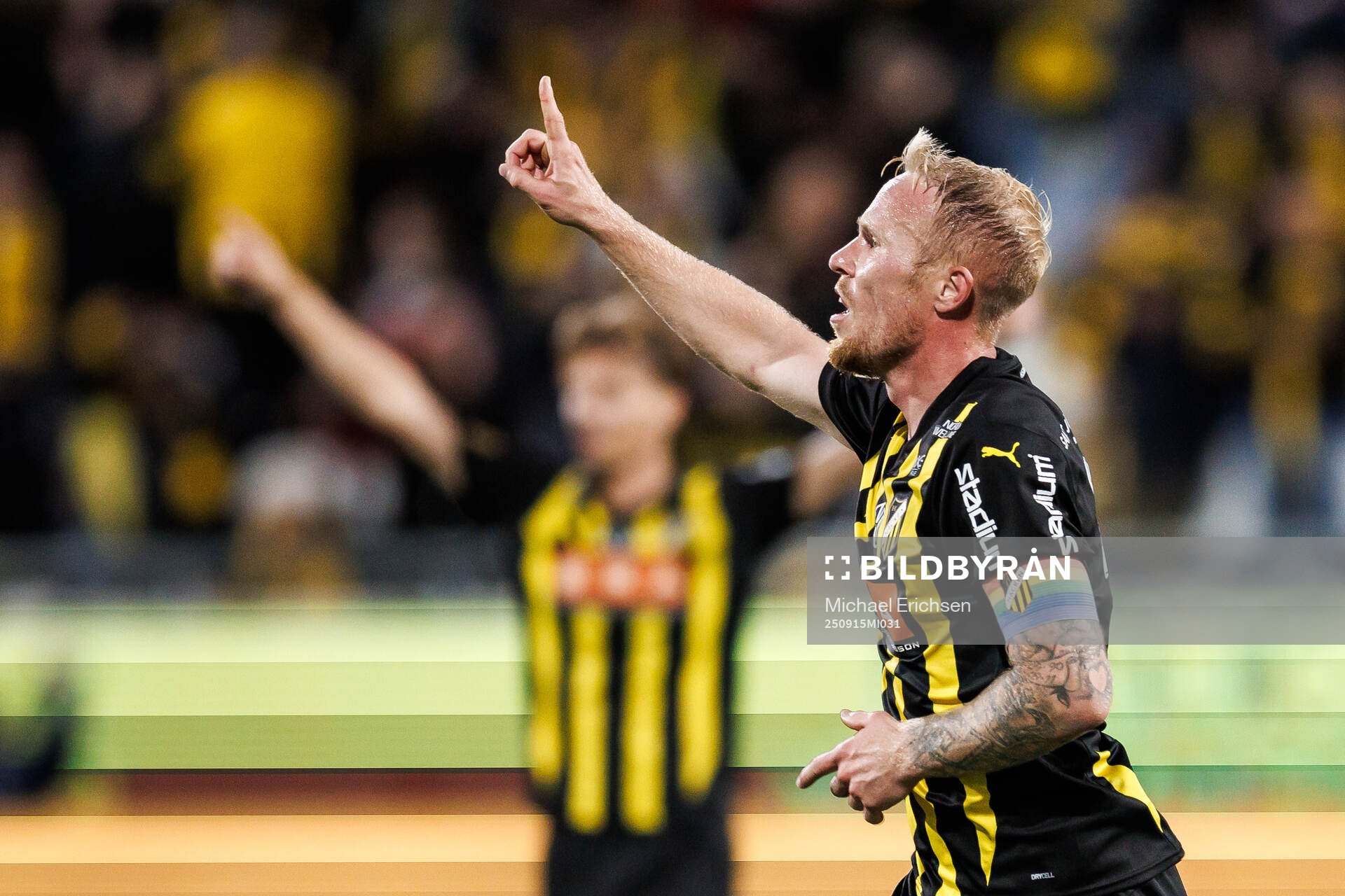 Häckens Mikkel Rygaard Jensen jublar