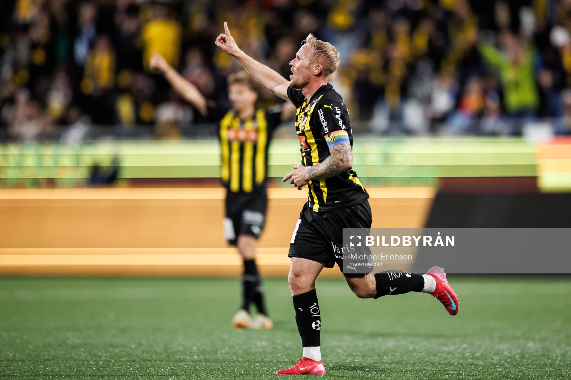 Häckens Mikkel Rygaard Jensen jublar