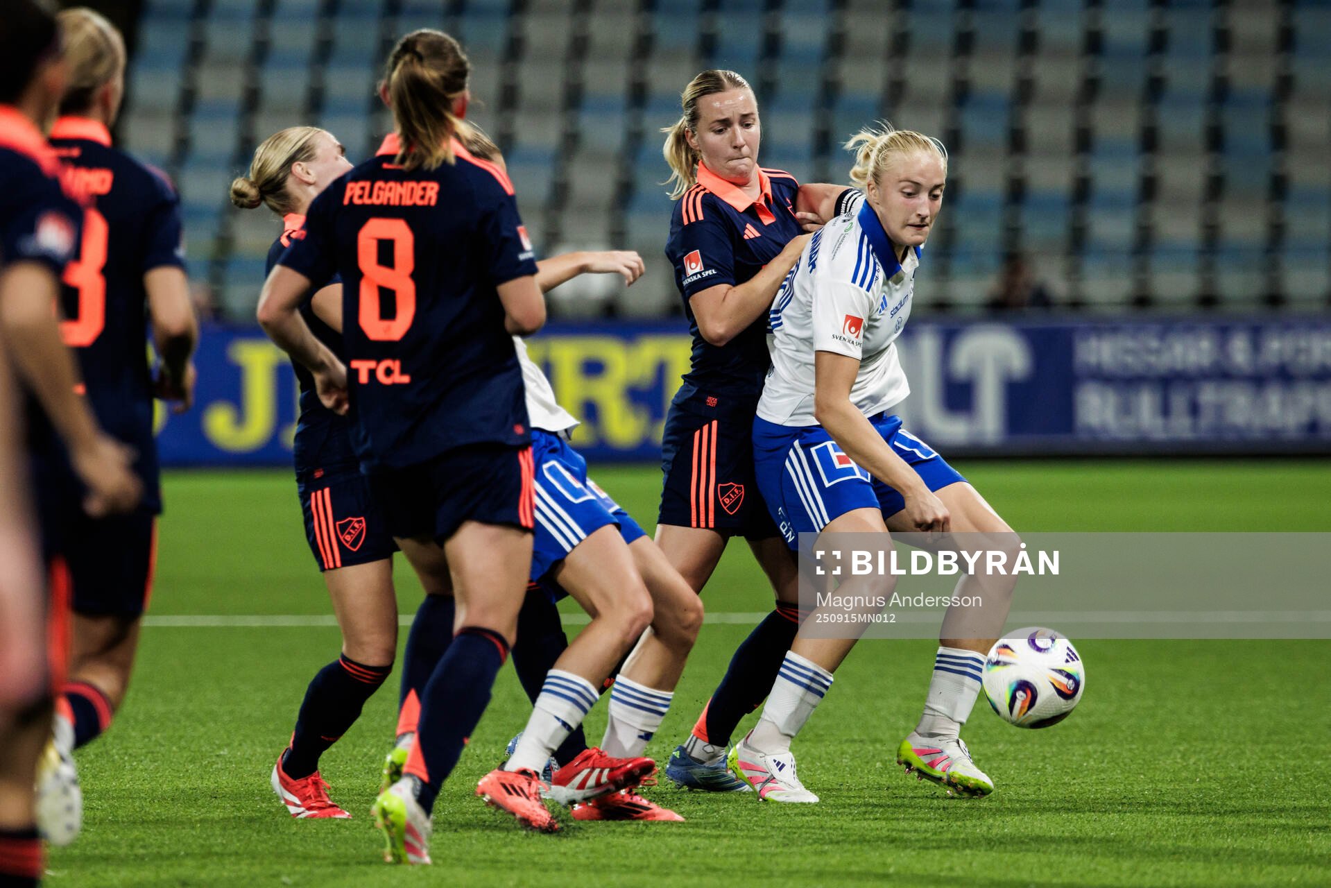 Djurgårdens Alexandra Jonasson och IFK Norrköpings Wilma