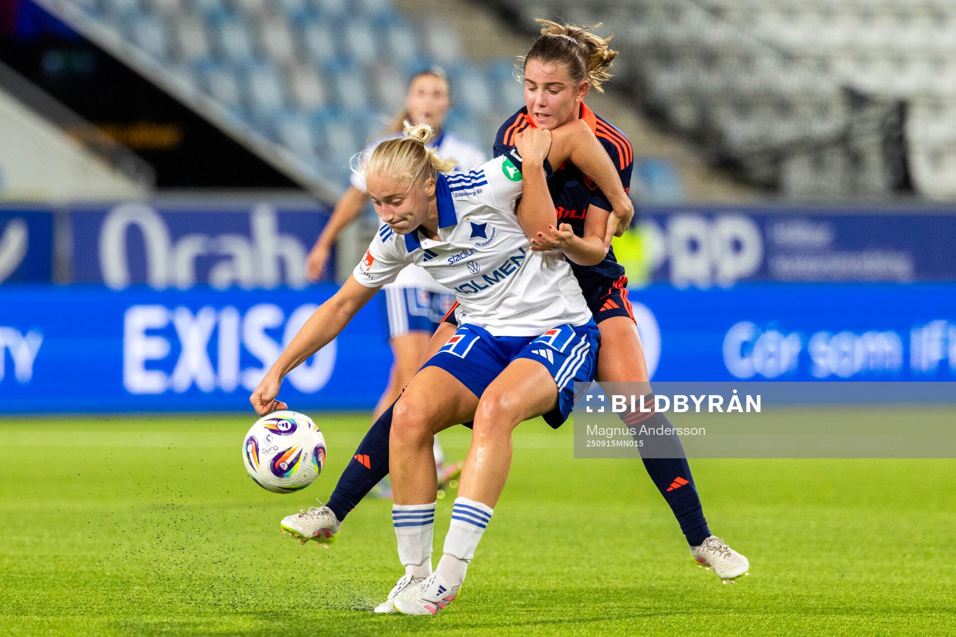IFK Norrköpings Wilma Leidhammar och Djurgårdens Elsa