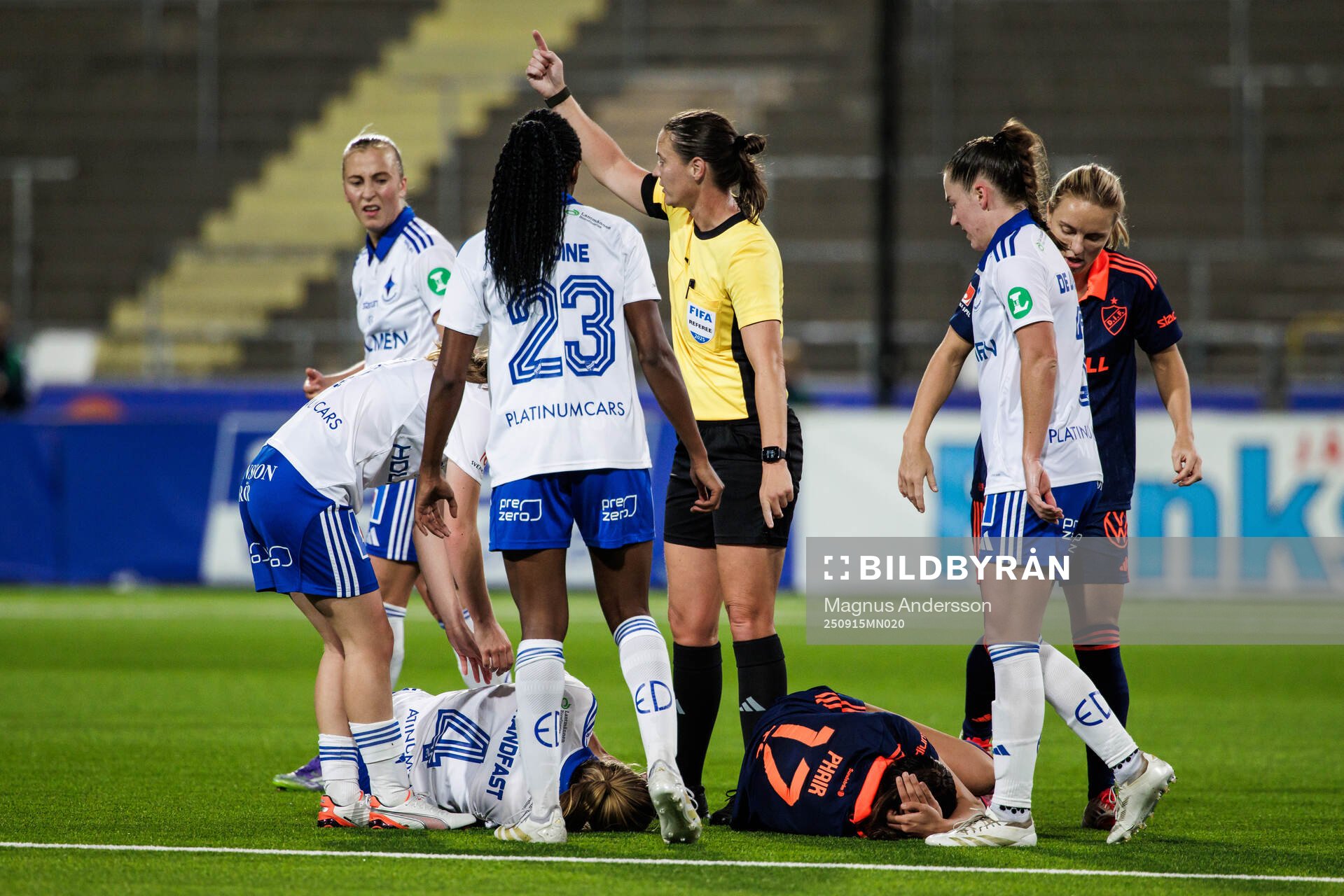 IFK Norrköpings Ebba Handfast och Djurgårdens Casey Yujin