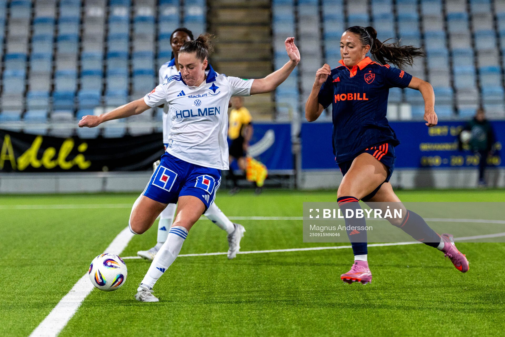 IFK Norrköpings Deborah-Anne De la Harpe och Djurgårdens