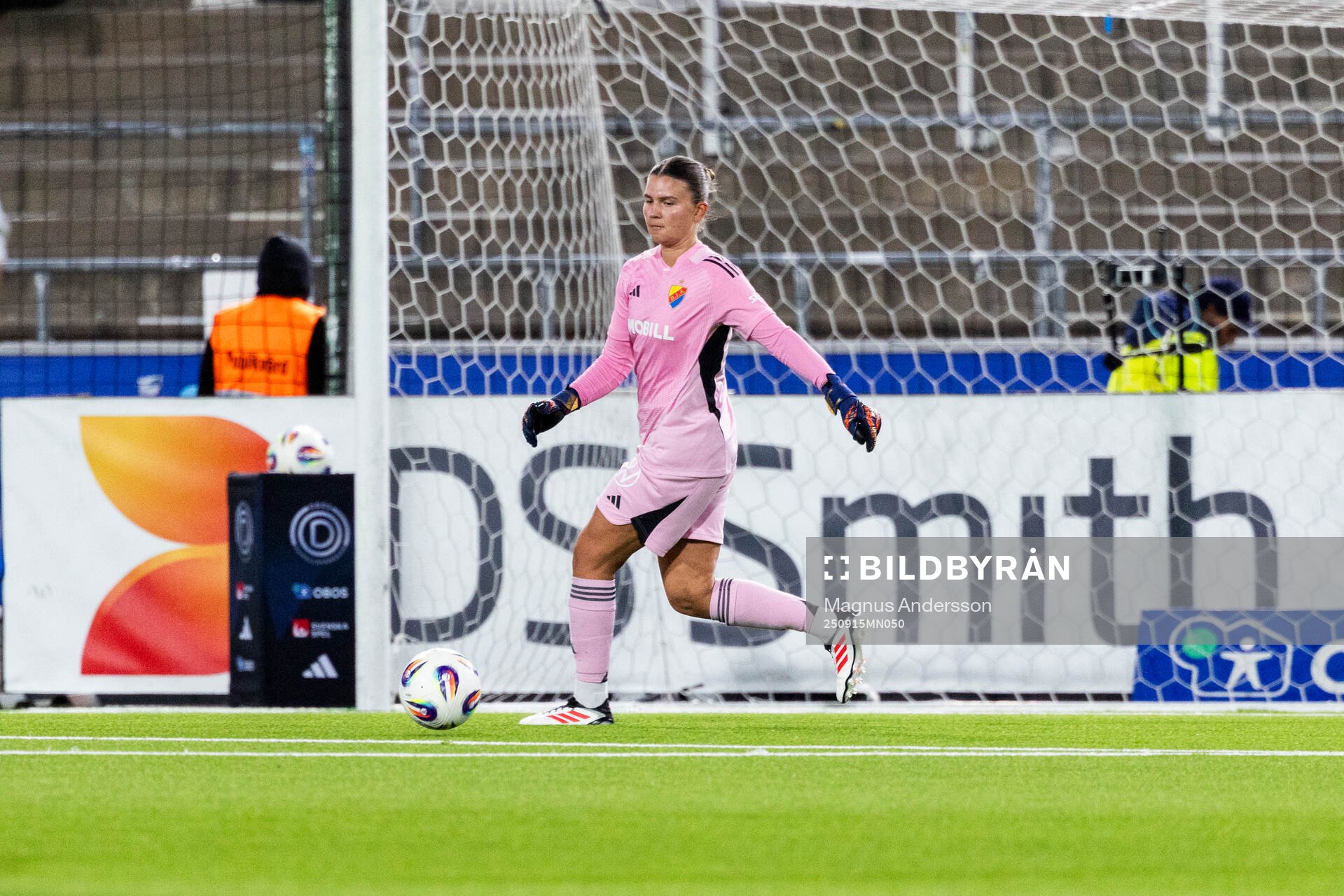 Djurgårdens målvakt Anna Aurora Koivunen