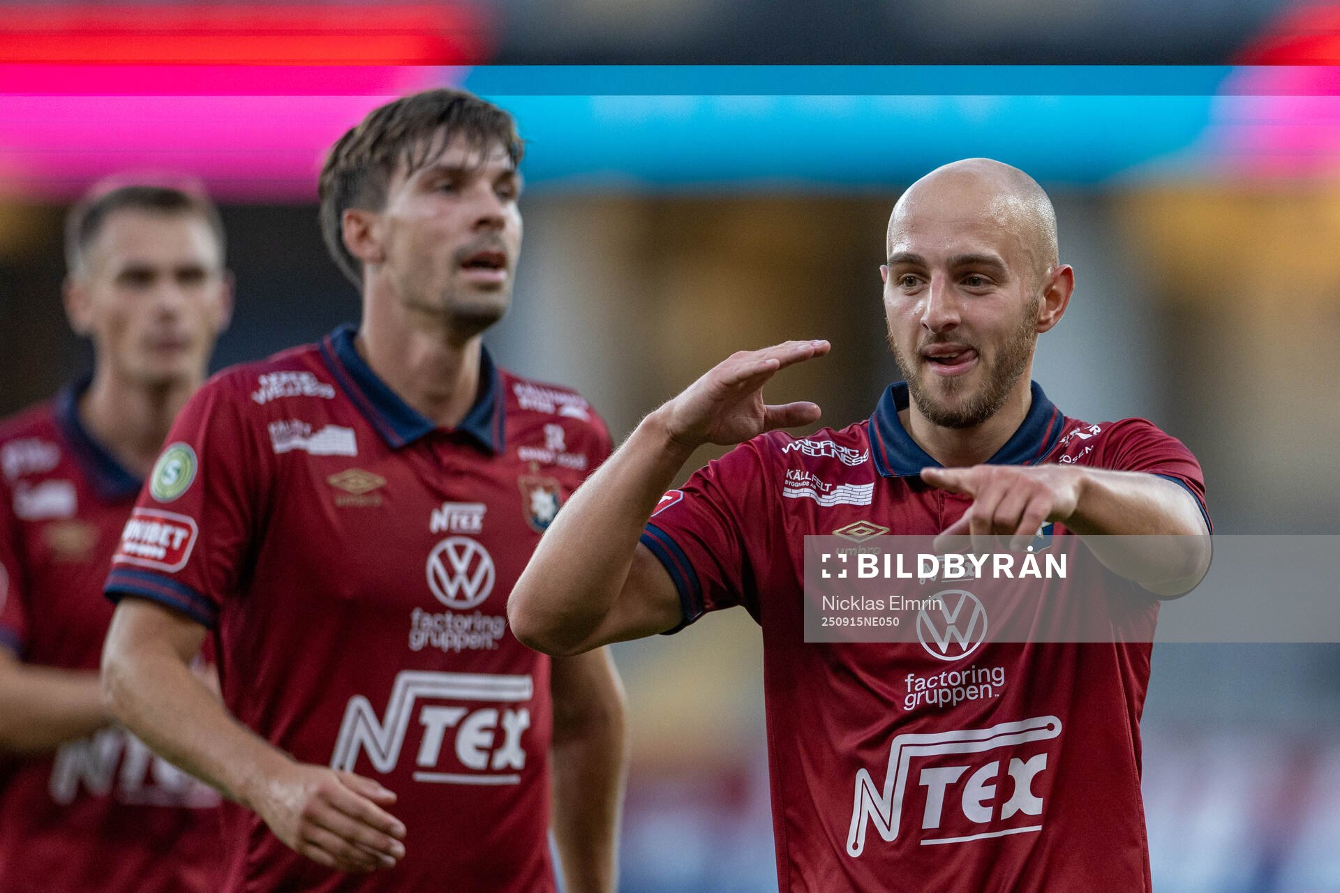 Örgrytes Amel Mujanic jublar