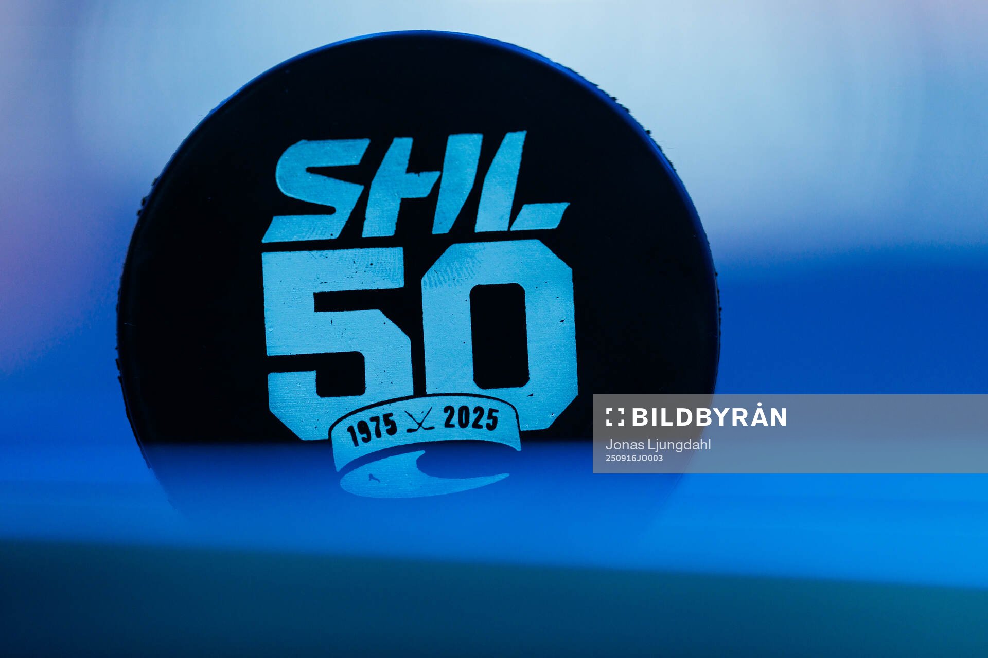 Matchpuck med SHL logo