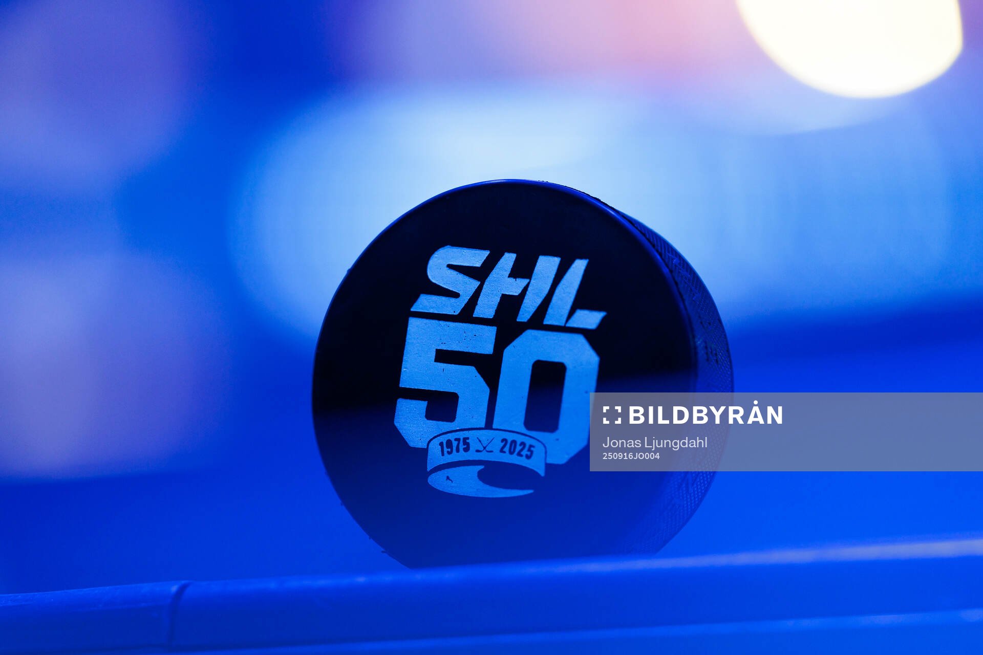 Matchpuck med SHL logo