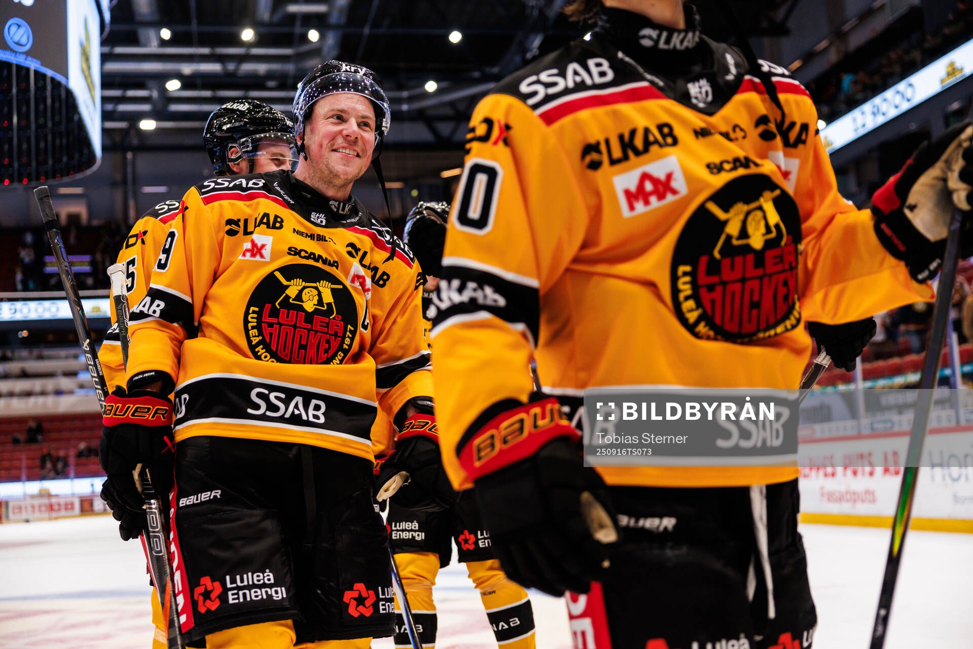 Luleås Erik Gustafsson jublar