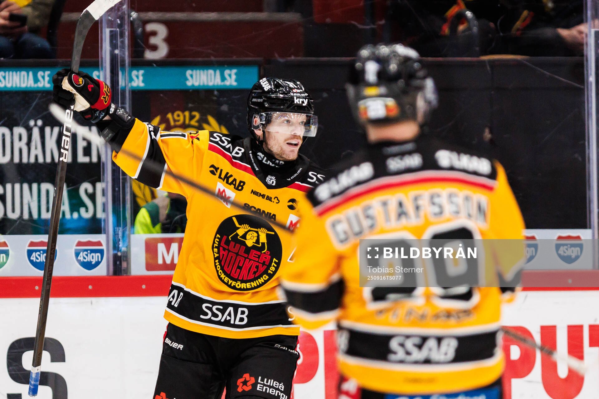Luleås Pontus Andreasson jublar