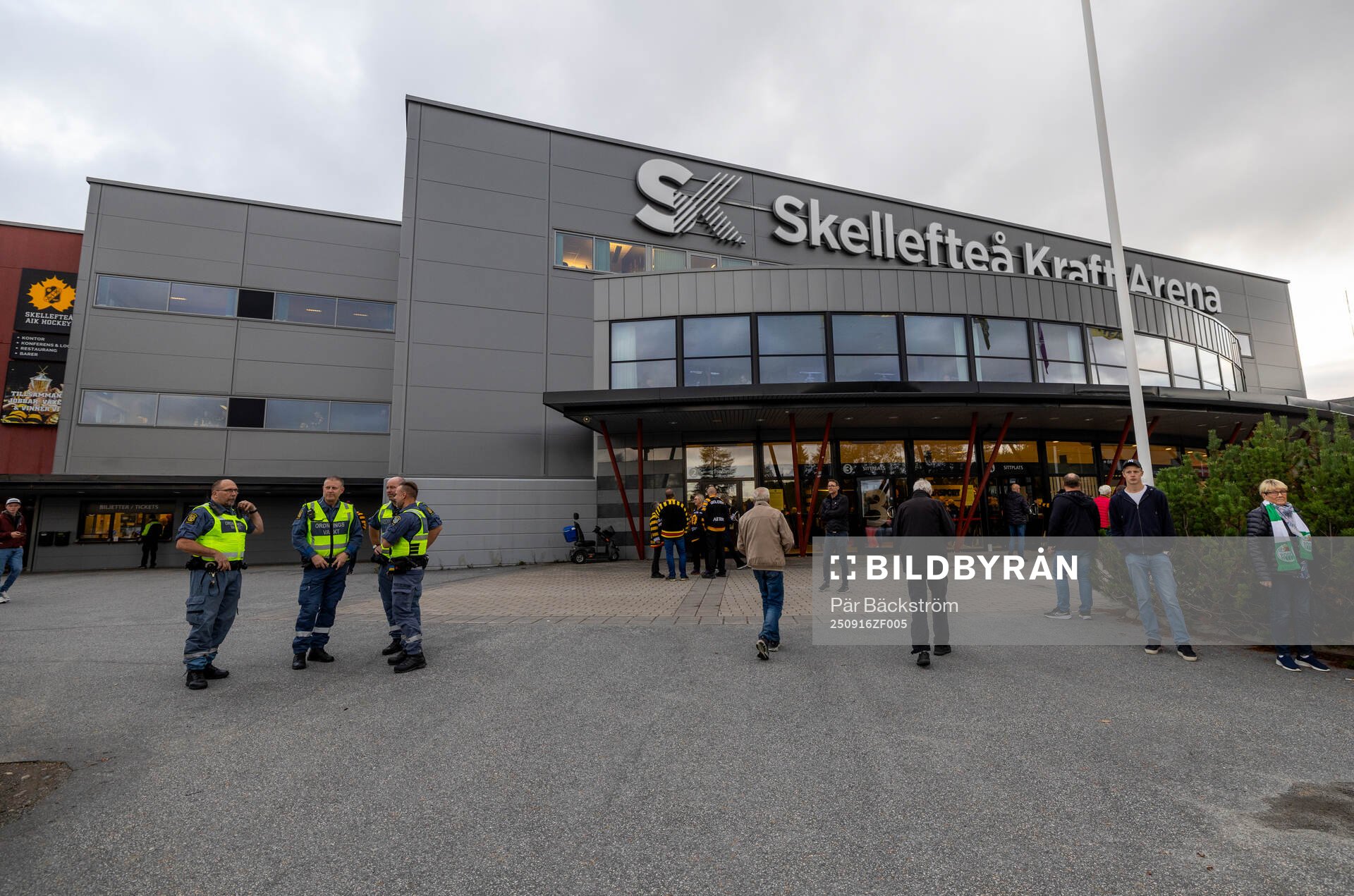 Exteriör vy av Skellefteå Kraft Arena