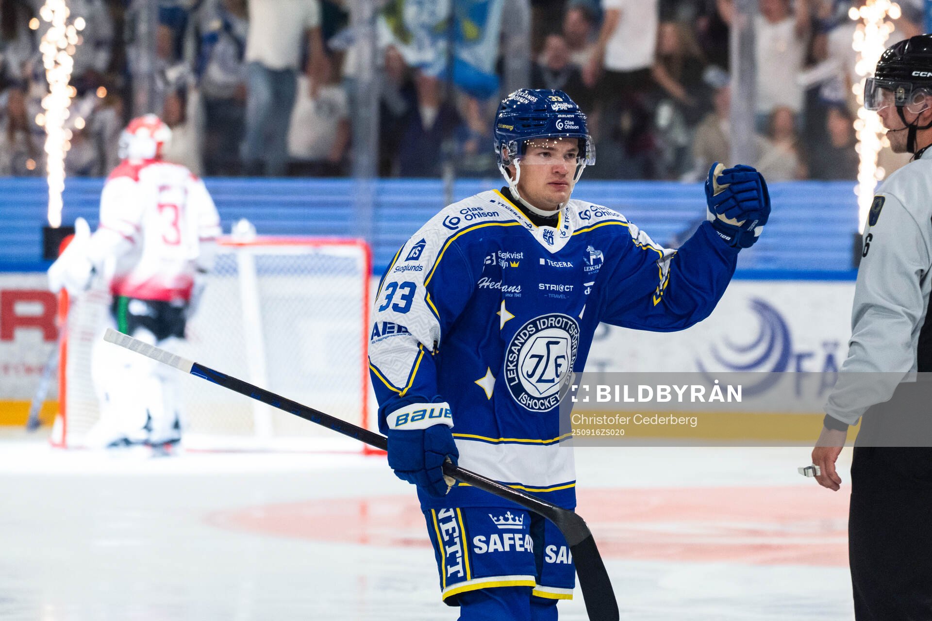 Leksands Olle Strandell jublar