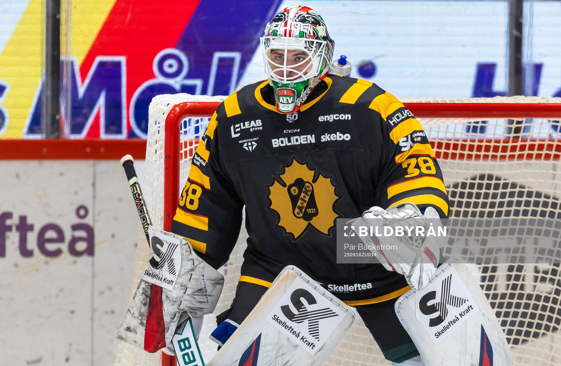 Skellefteås målvakt Strauss Mann