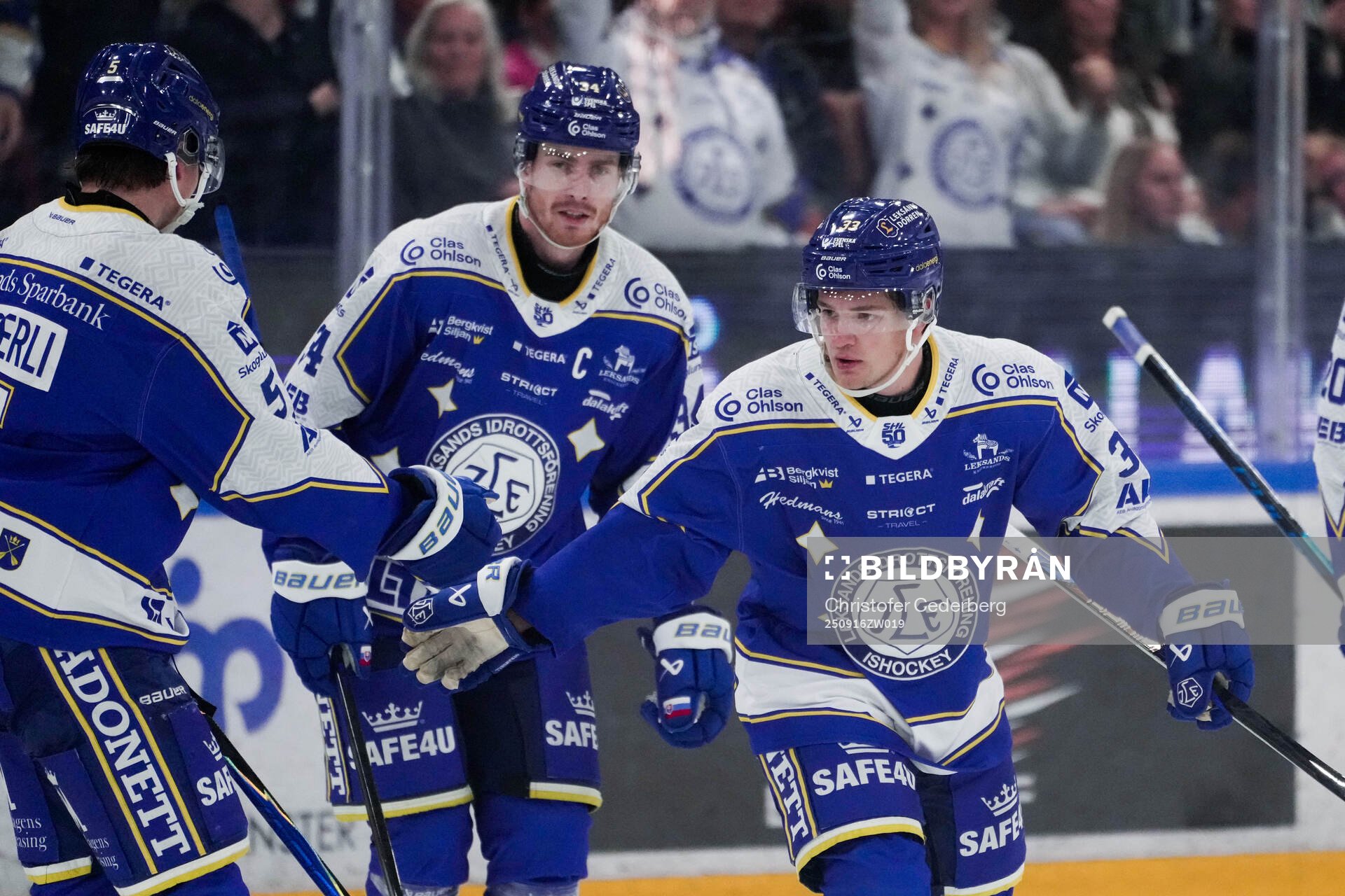 Leksands Olle Strandell jublar