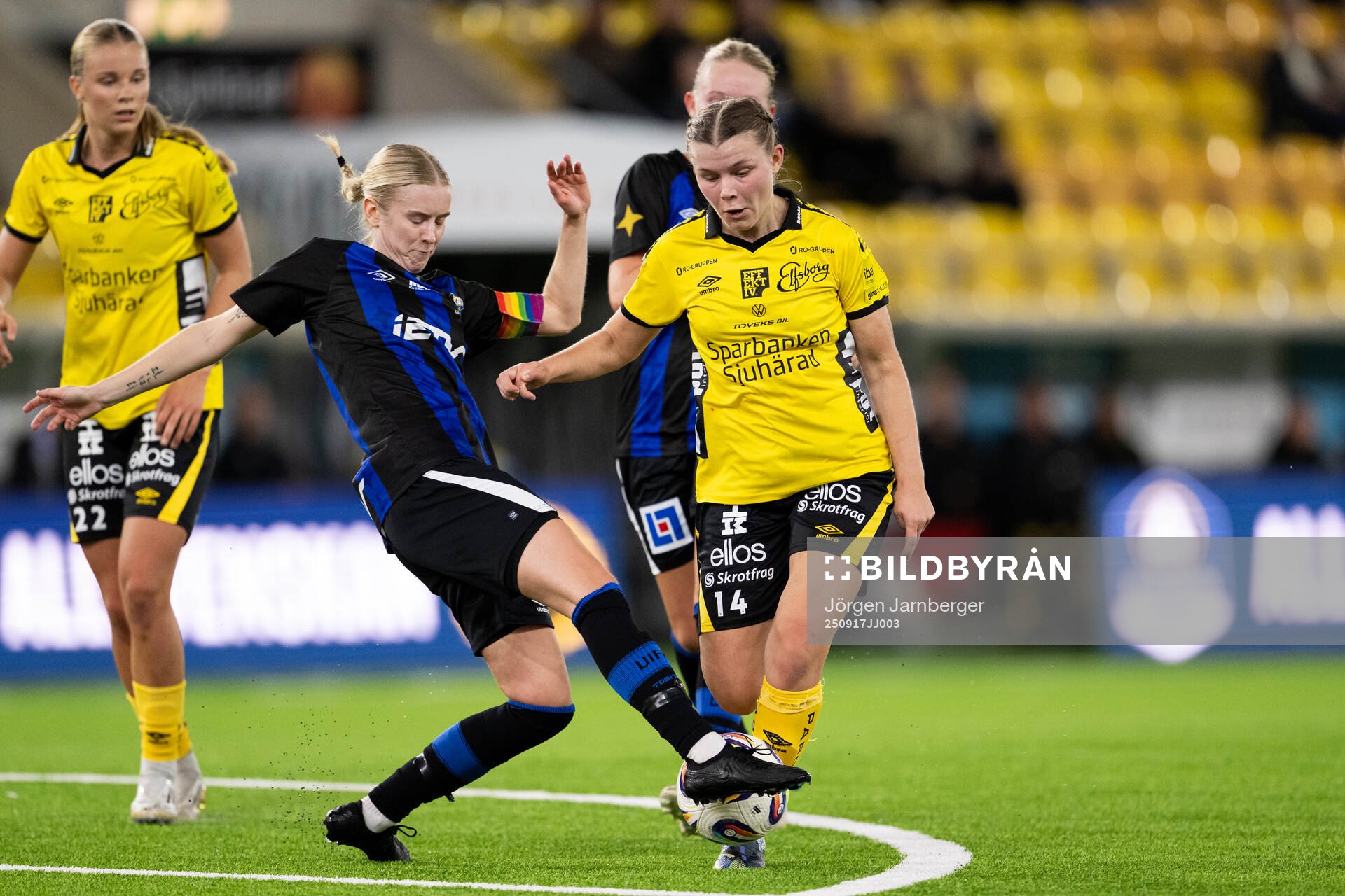 Ulricehamns Wilma Johansson och Elfsborgs Elin Flakberg