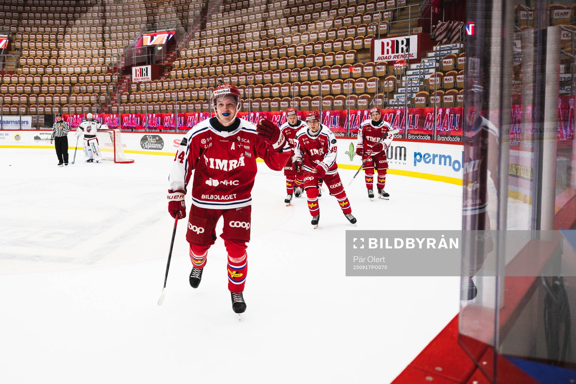 Timrås Filip Sjölund jublar