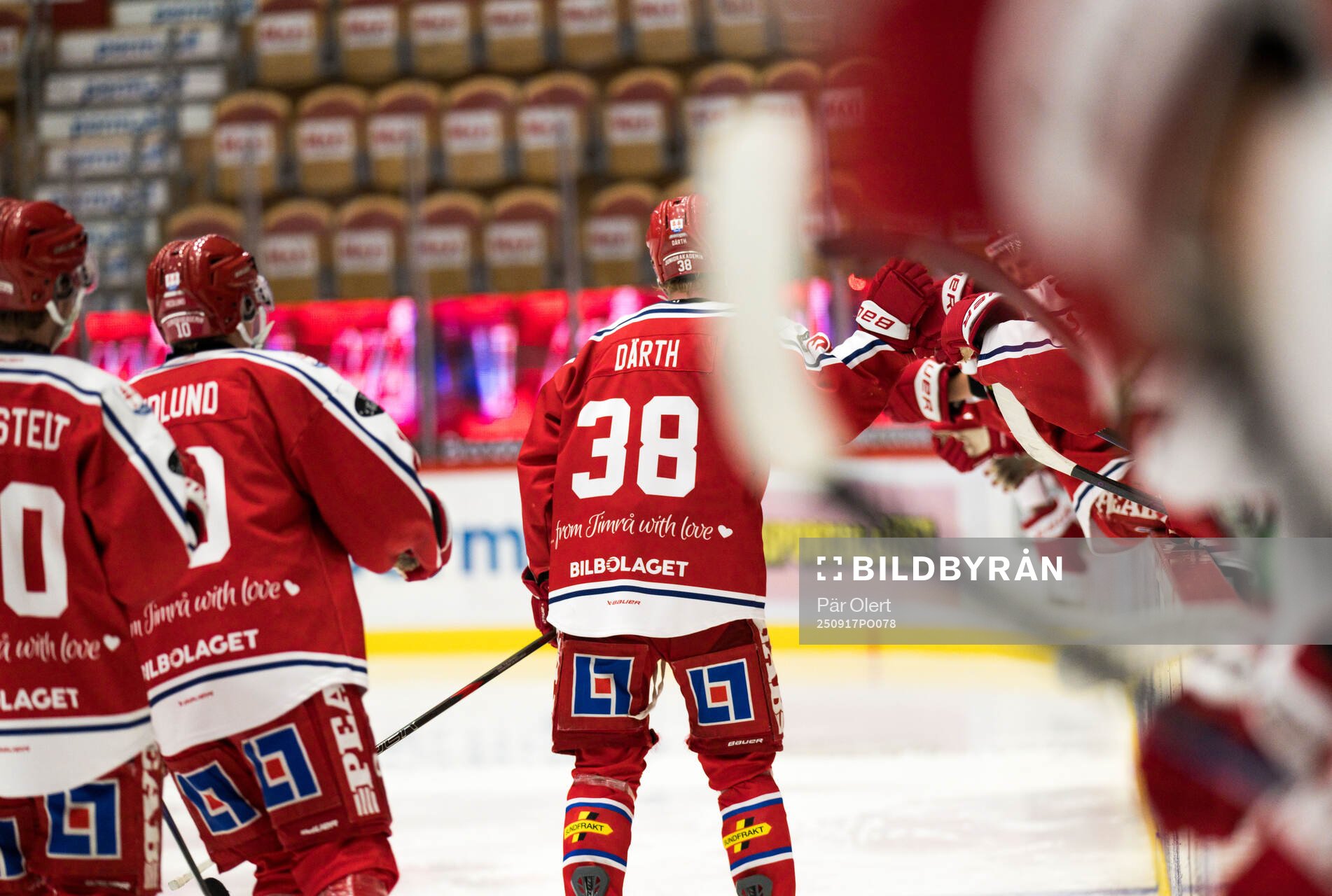 Timrås Olle Därth jublar