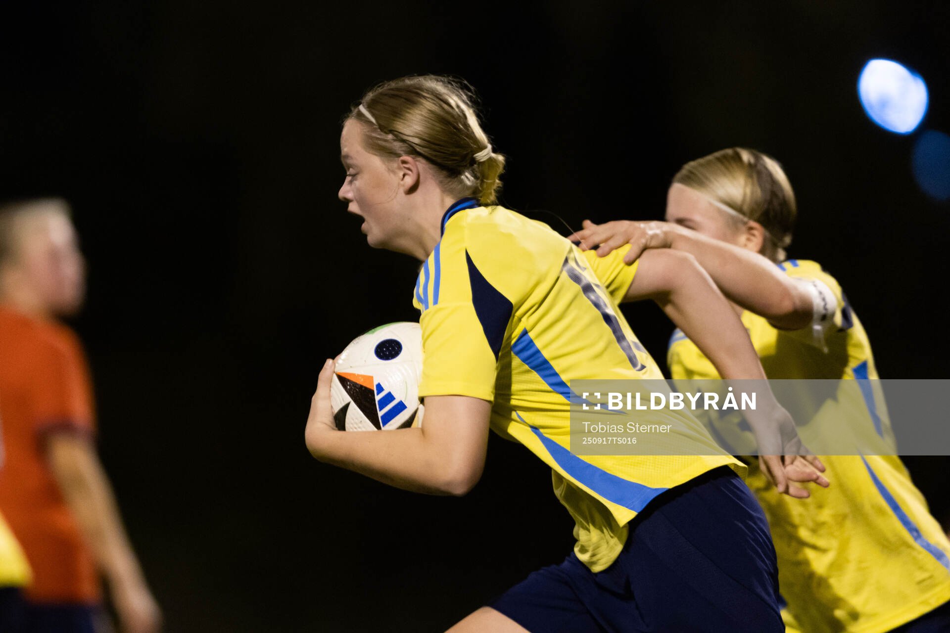 Sveriges Elin Wallgren och Emilia Jägestedt Widstrand