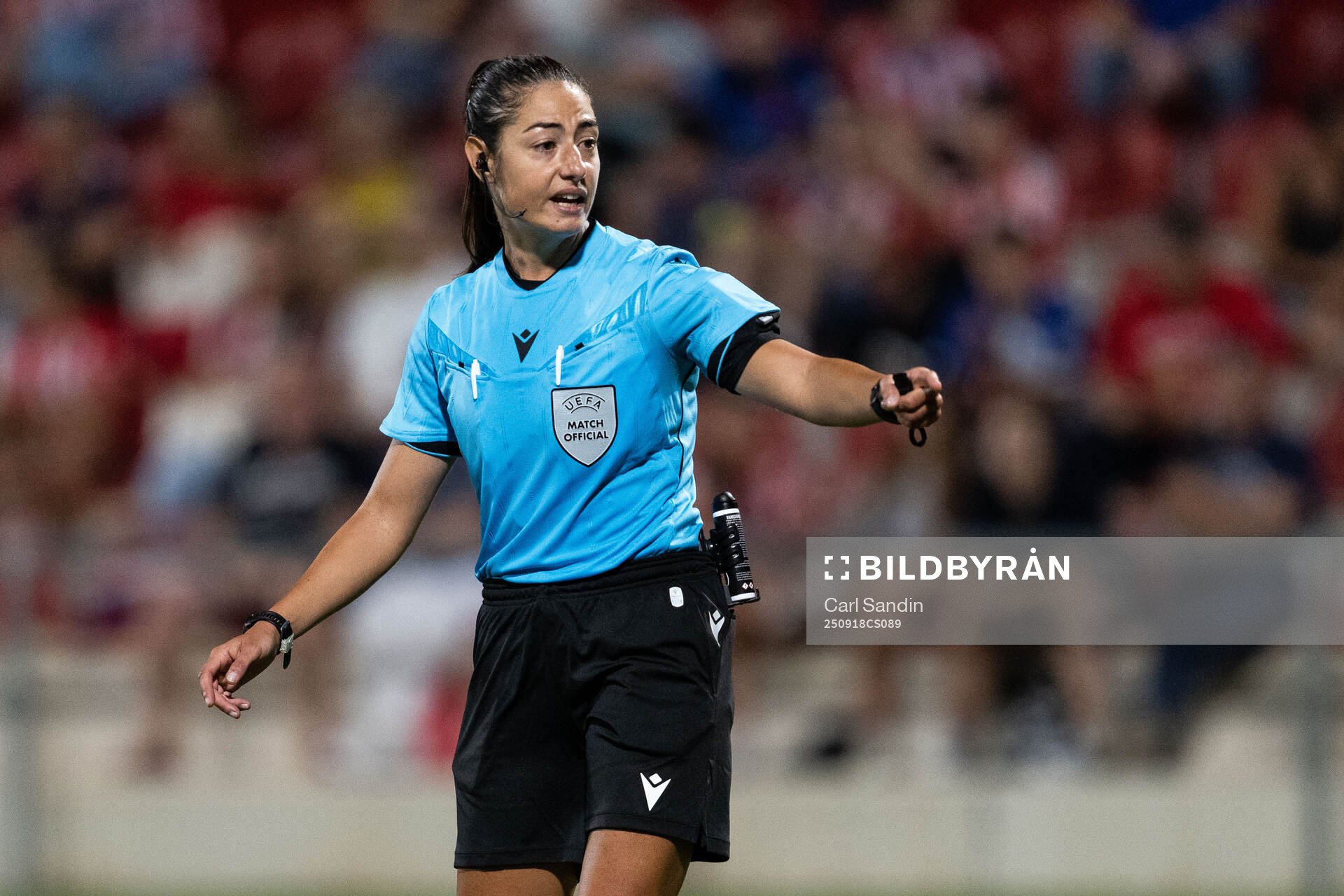 Referee Maria Sole Ferrieri Caputi