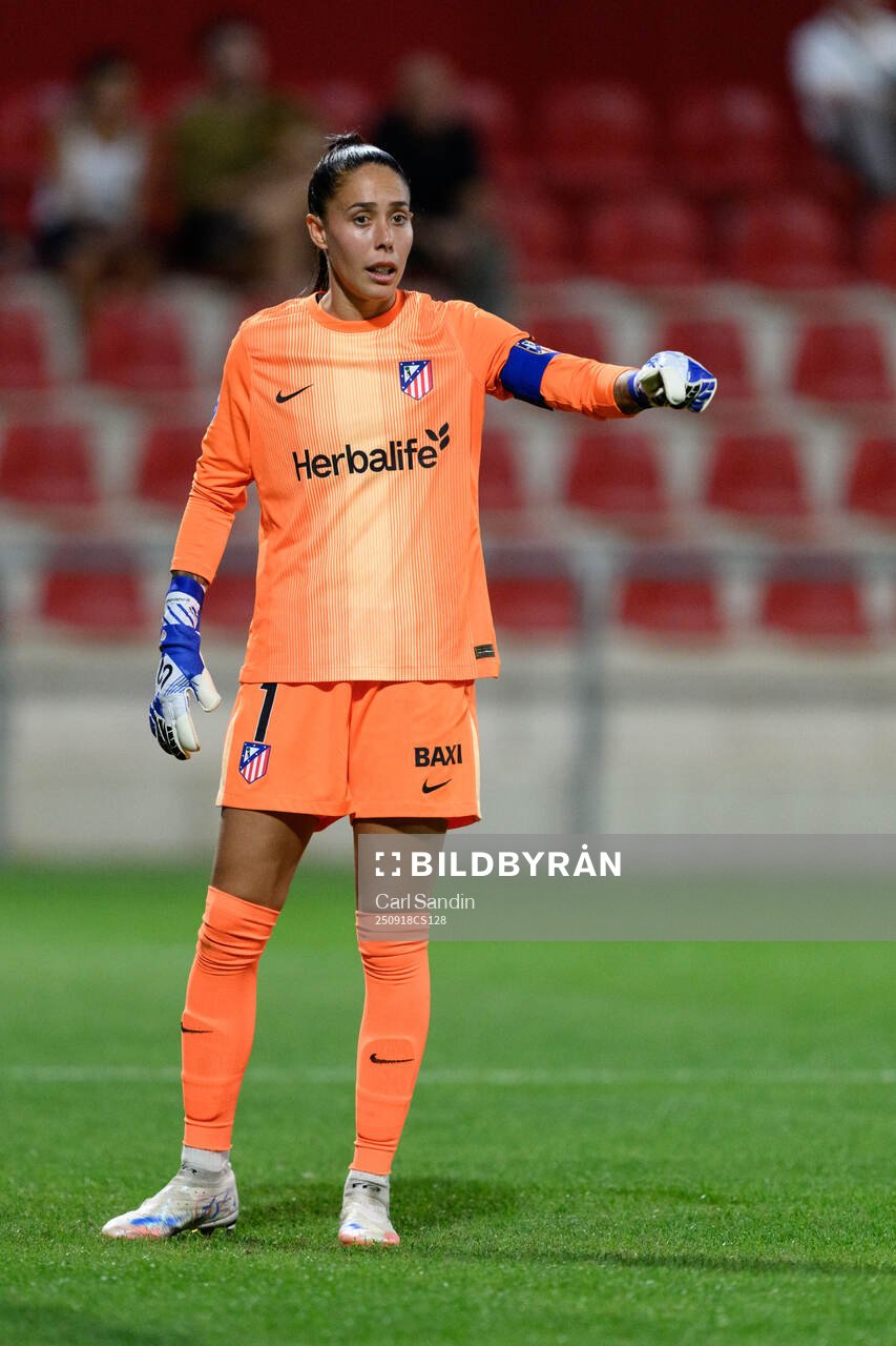 Goalkeeper Lola Gallardo of Atletico Madrid