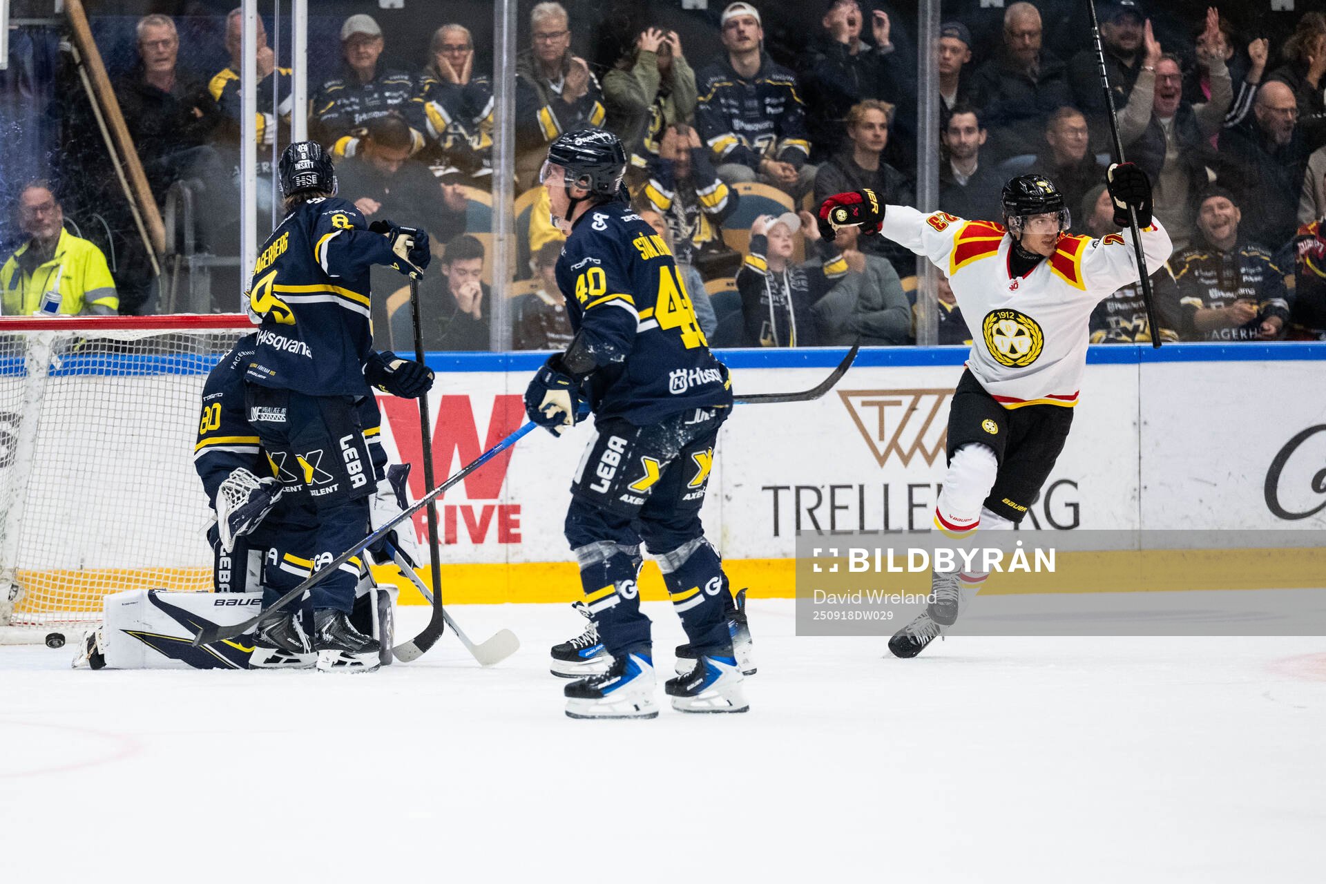 Brynäs Oskar Lindblom jublar