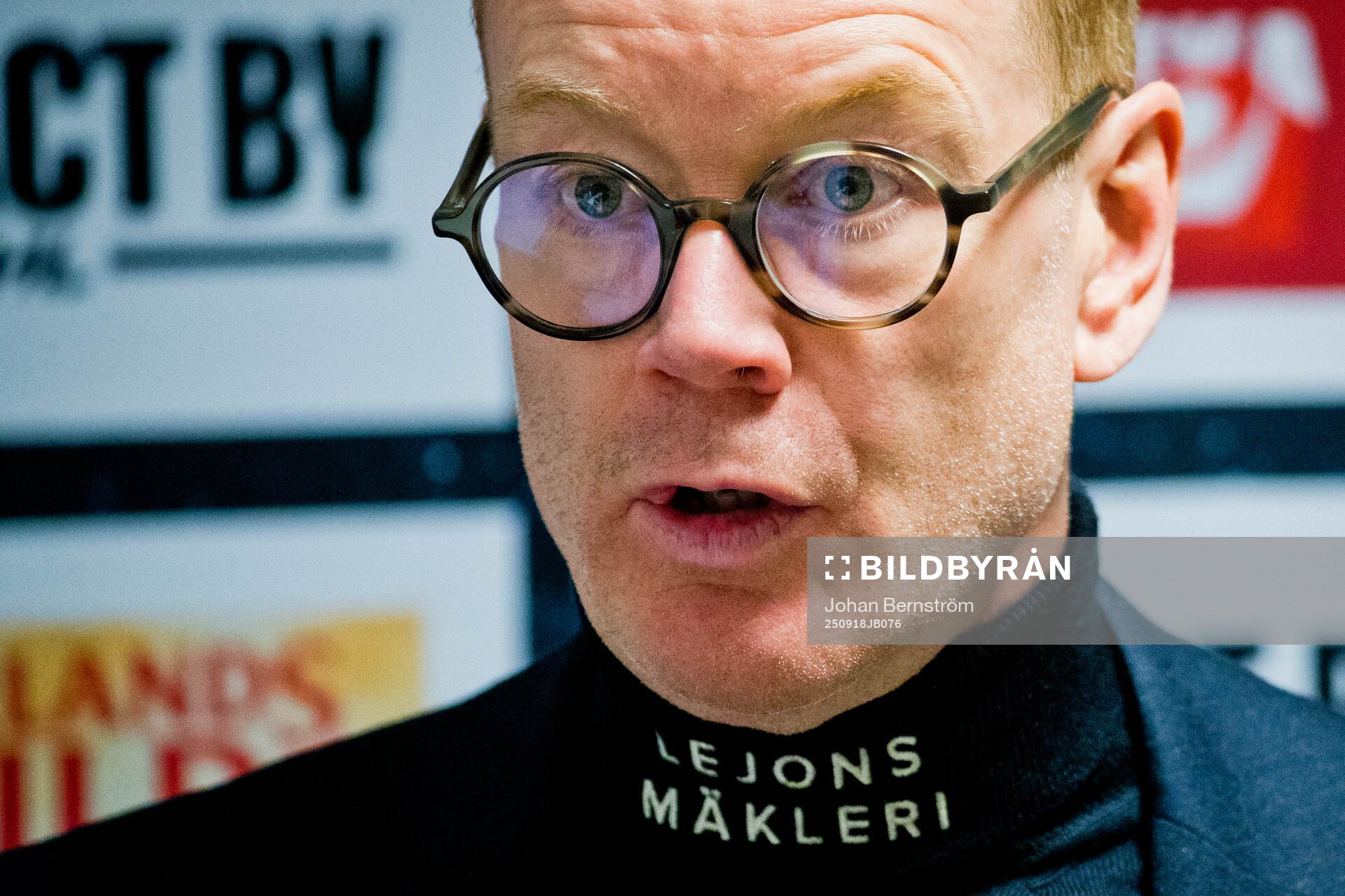 Örebros tränare Niklas Eriksson på presskonferensen